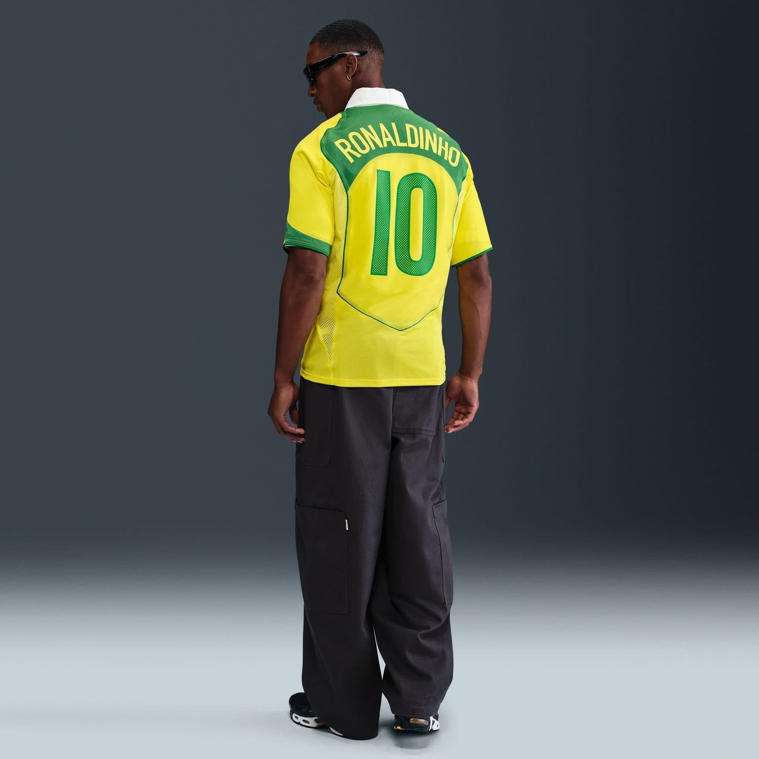RONALDINHO BRAZIL REISSUE AUTHENTIC HOME JERSEY (YELLOW)