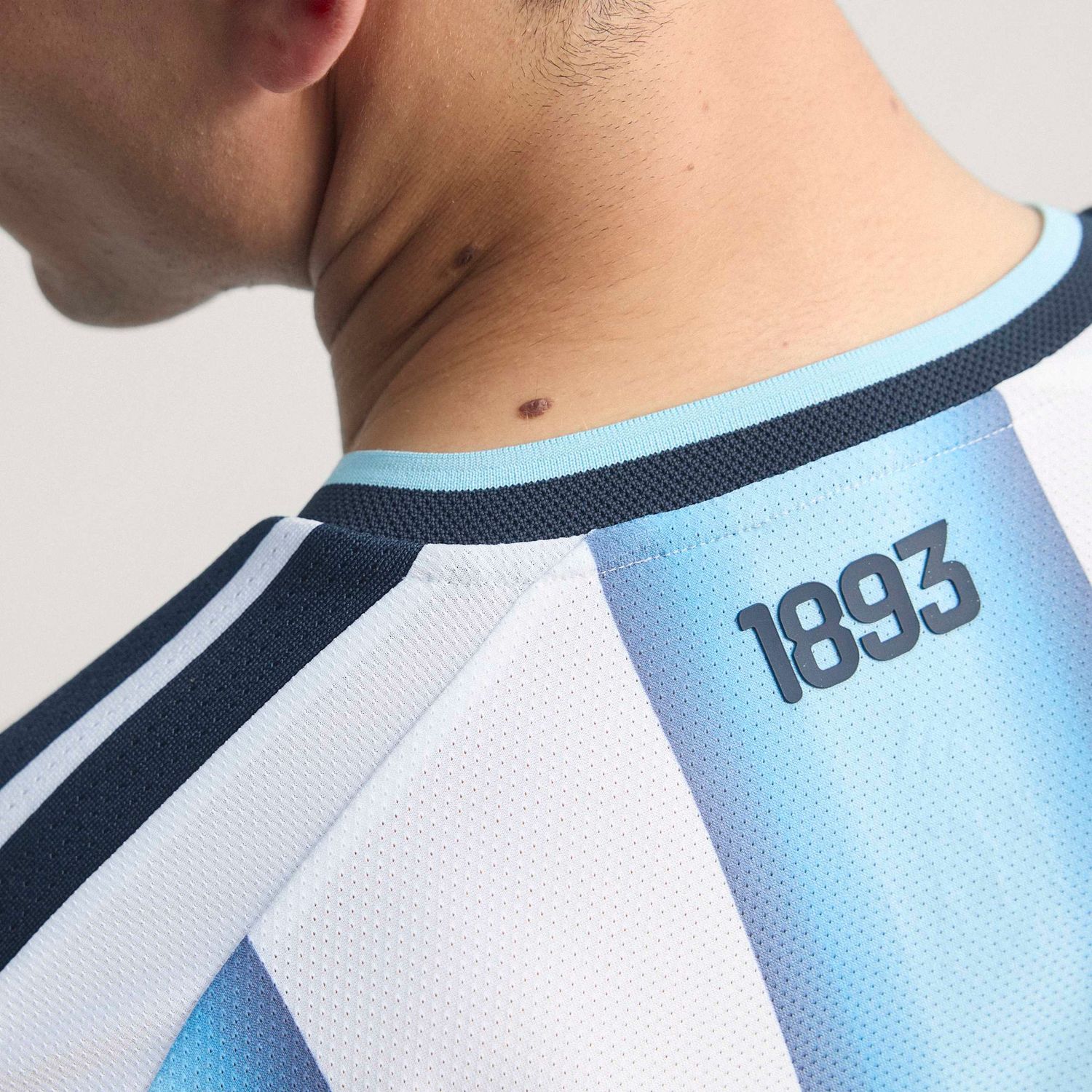 ARGENTINA 2026 AUTHENTIC HOME JERSEY (WHITE/BLUE)