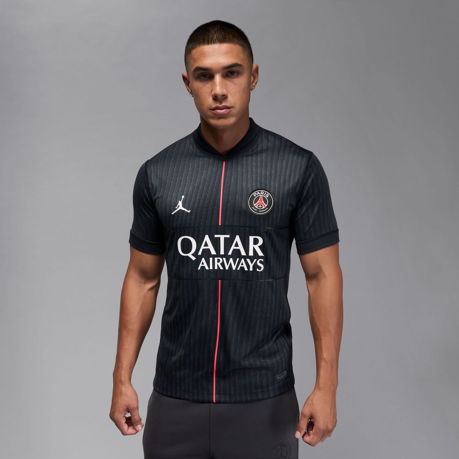 PSG 25/26 FOURTH JERSEY (BLACK/RED)