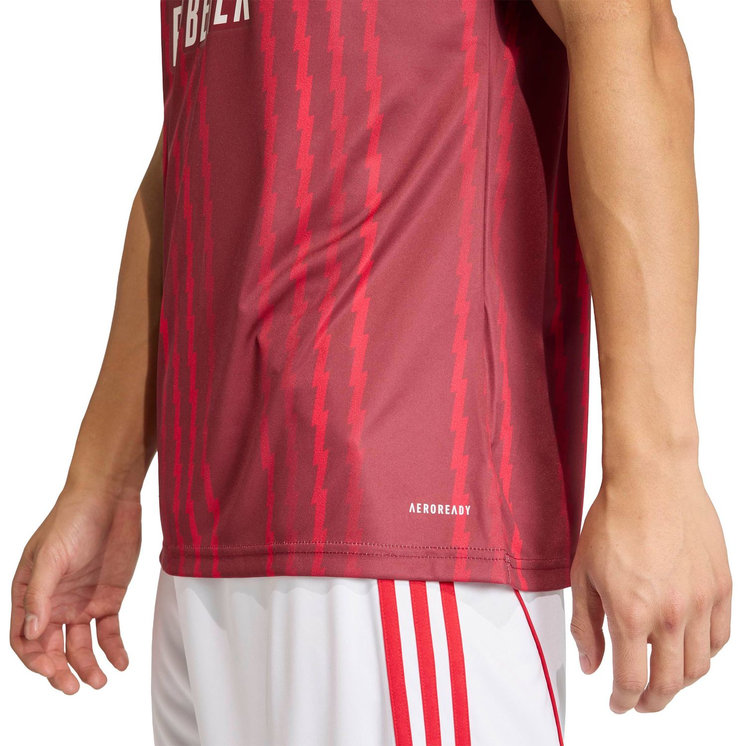 ARSENAL 25/26 PREMATCH JERSEY (RED)