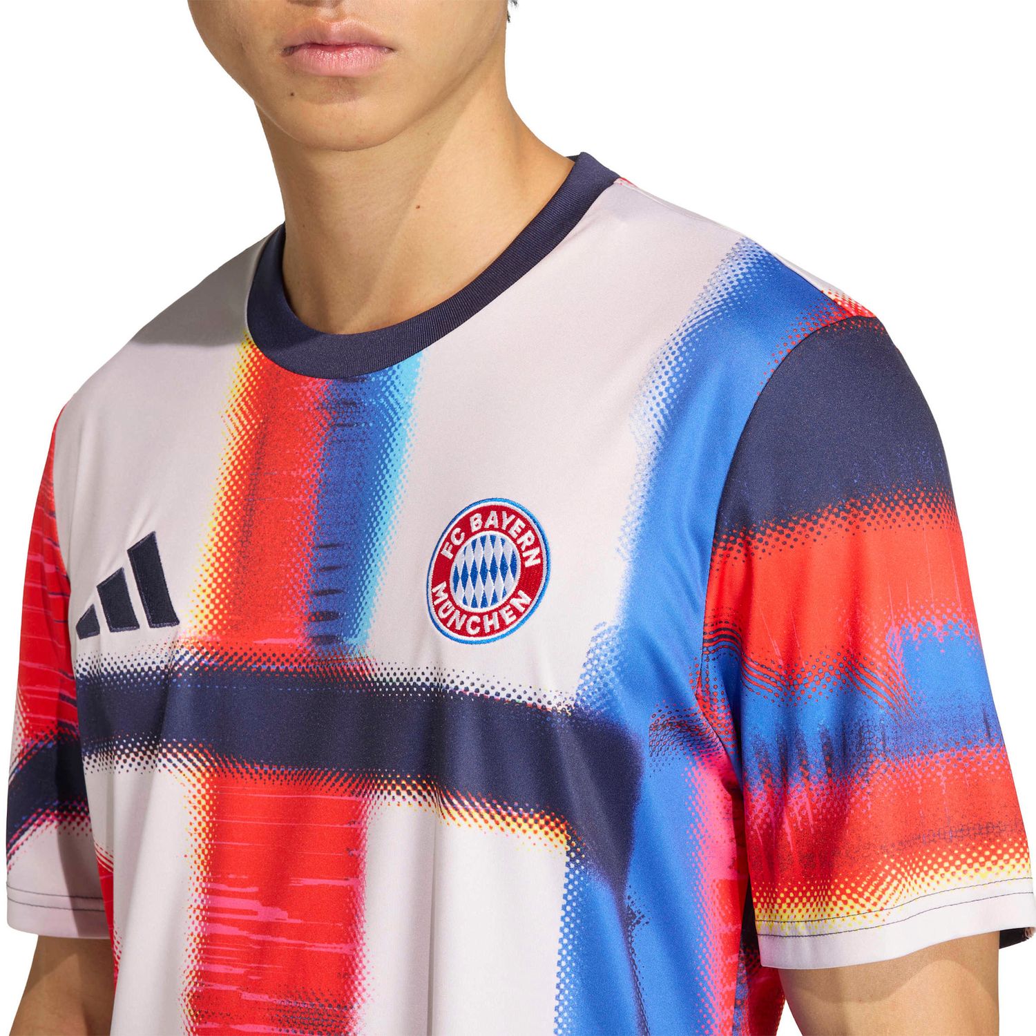 BAYERN 25/26 PREMATCH JERSEY (TAN/MULTI)