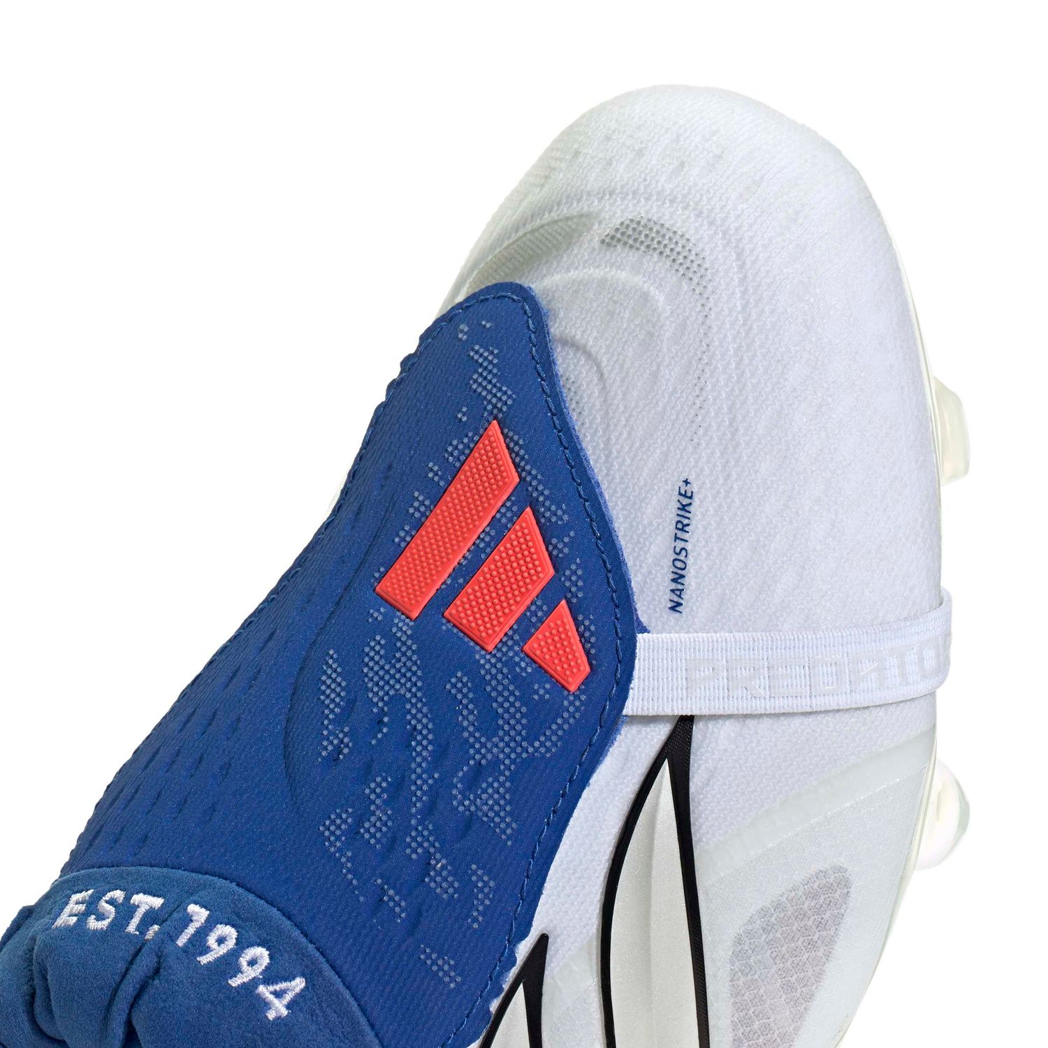 PREDATOR ELITE FT FG JB (WHITE/METALLIC/BLUE)