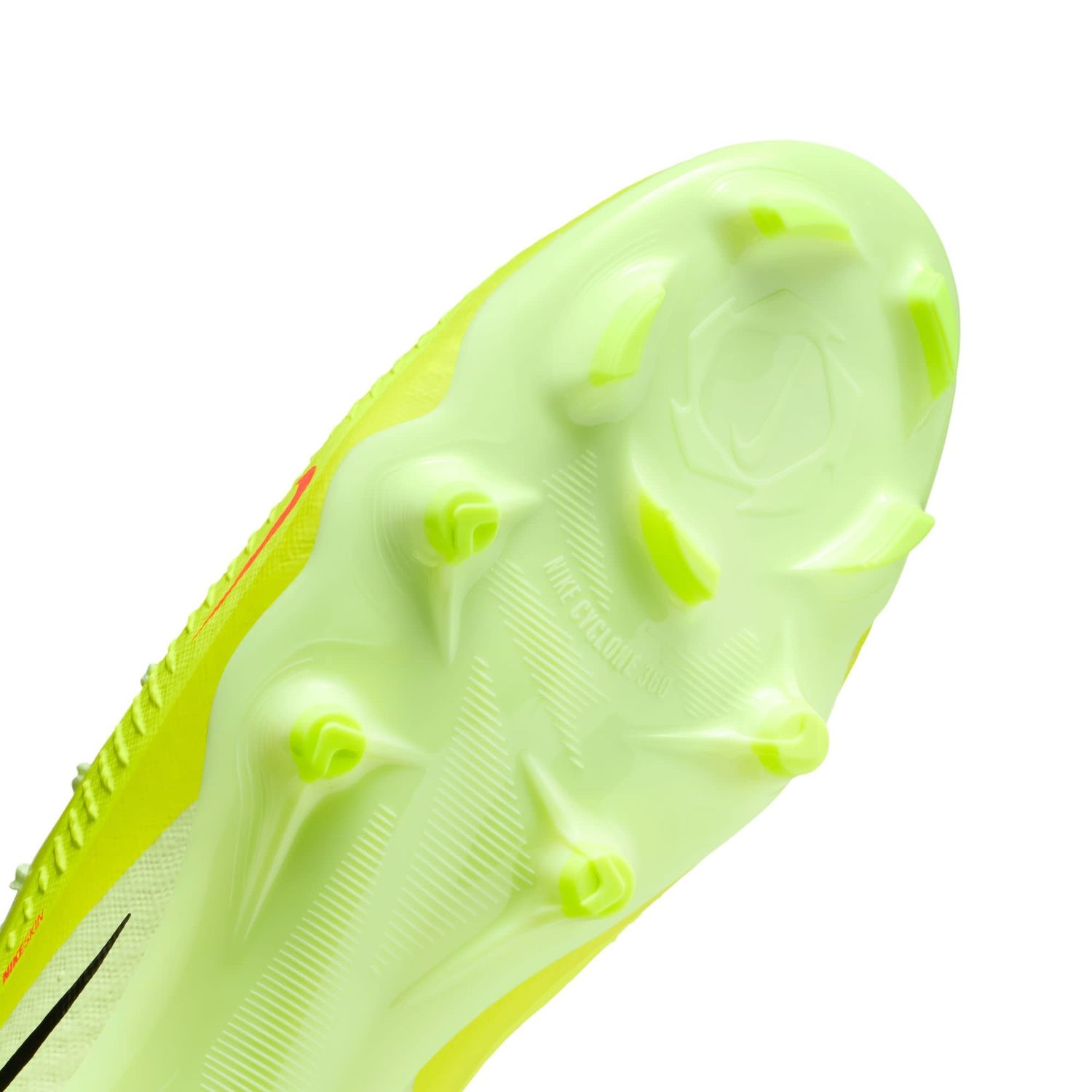 PHANTOM 6 HIGH ACADEMY FG/MG (VOLT)