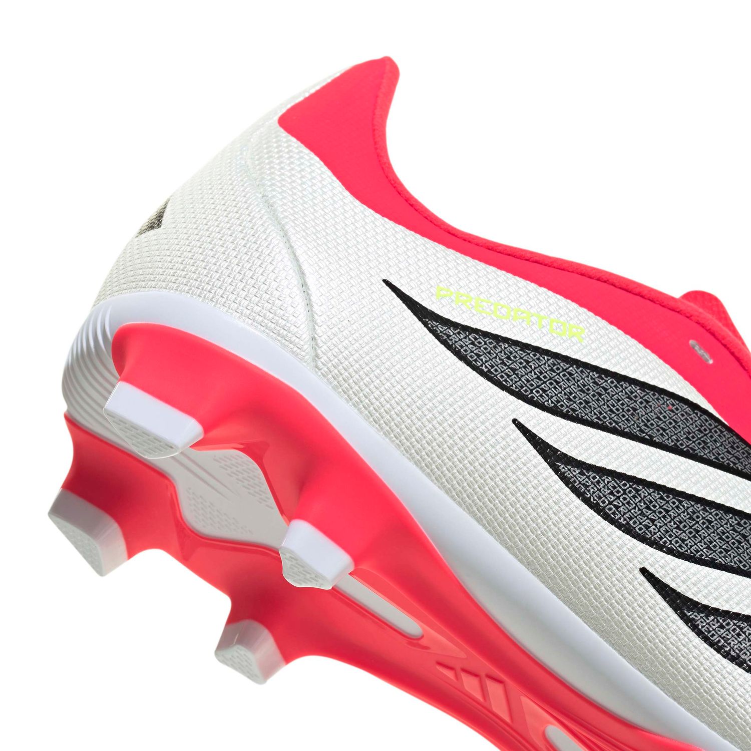 PREDATOR CLUB FG/MG JR (RED/WHITE/BLACK)