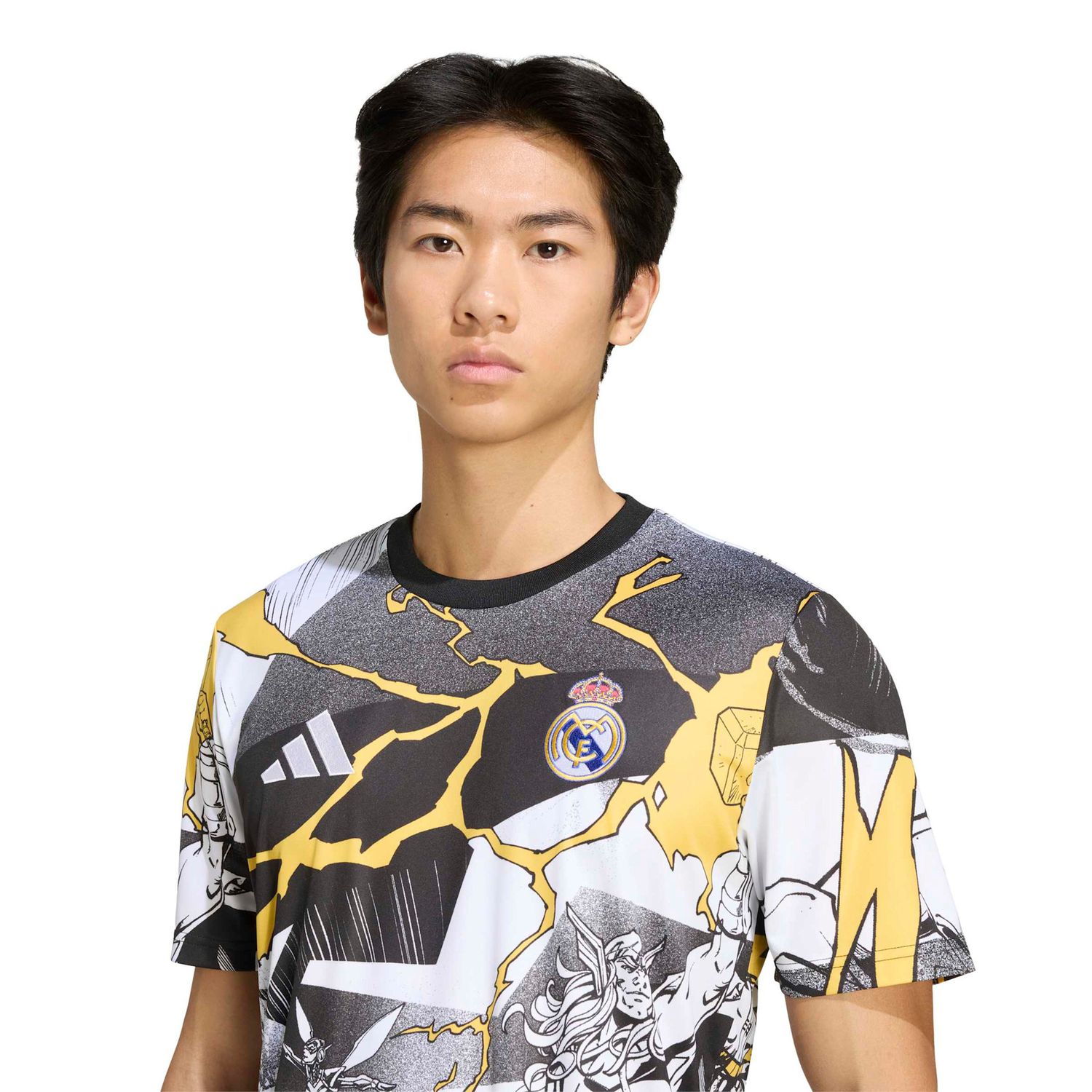 REAL MADRID 25/26 PRE-MATCH JERSEY MARVEL (BLACK/WHITE/GOLD)