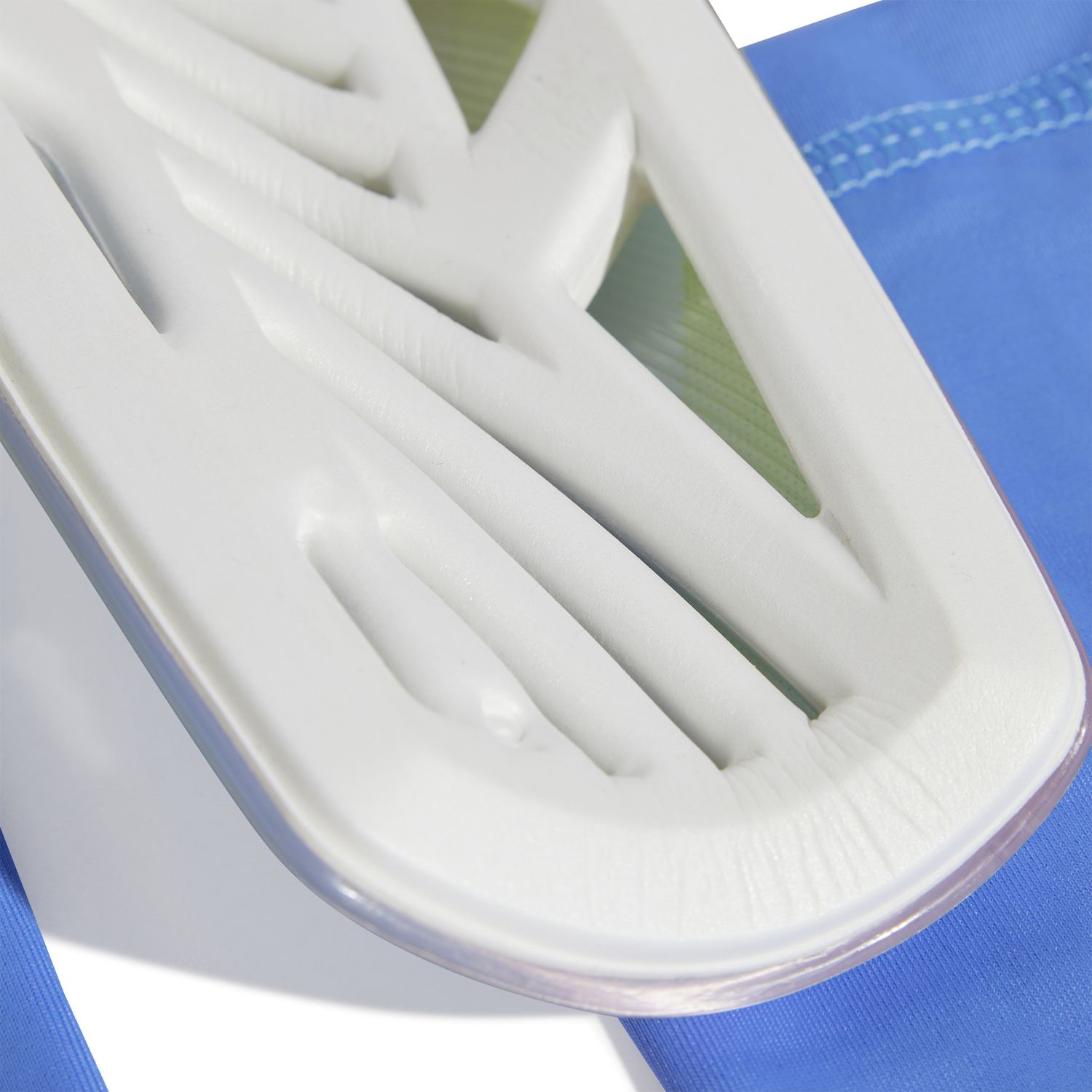 TIRO LEAGUE GUARD (BLUE/GREEN)