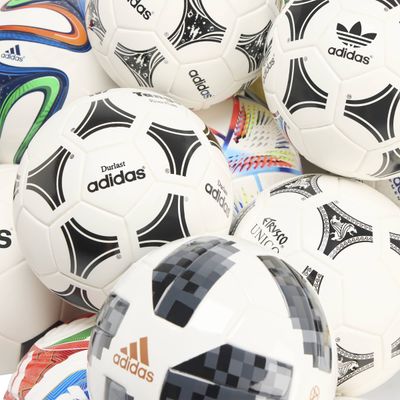Adidas FIFA World Cup 26™ Historical Mini Ball Set - SoccerWorld