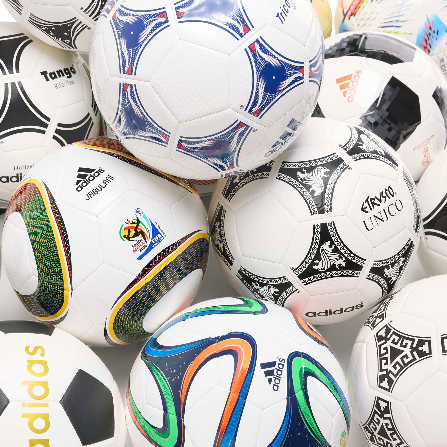 WORLD CUP HISTORICAL CLUB BALL SET