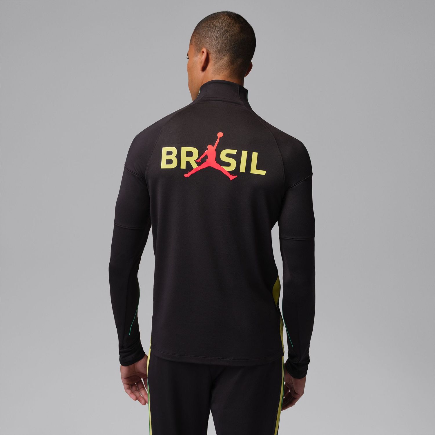 BRAZIL 2026 JORDAN STRIKE DRILL TOP (BLACK/YELLOW)