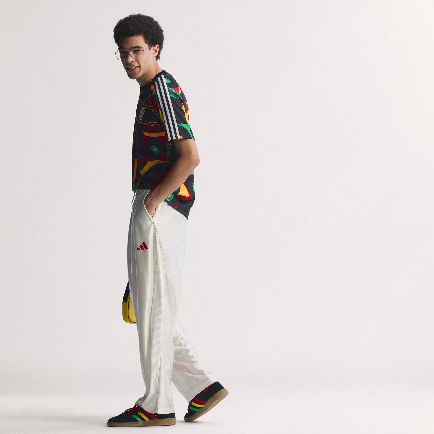 JAMAICA  X BOB MARLEY 2026 ORIGINALS TEE (BLACK/MULTI)