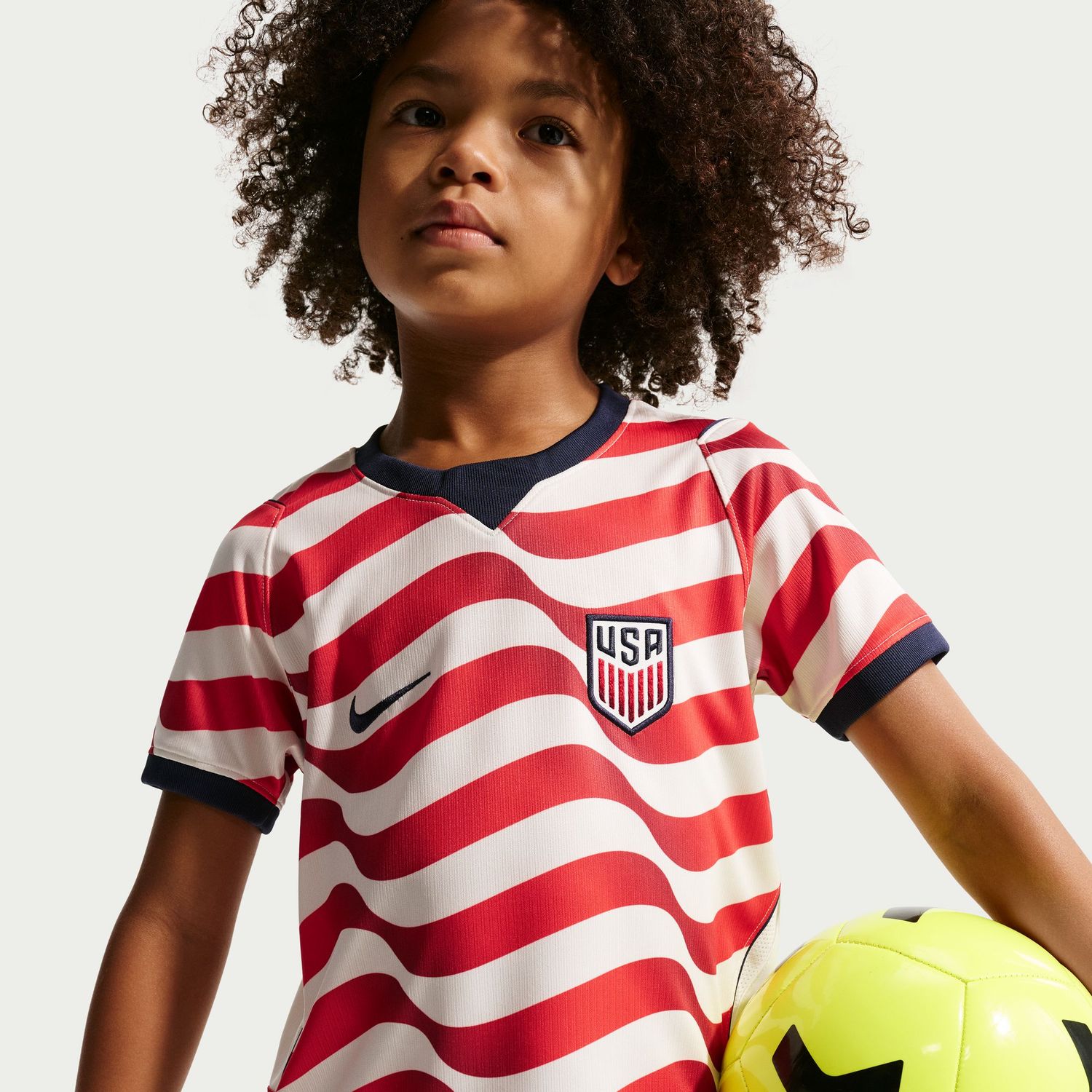 USA 2026 HOME KIT CHILD (RED/WHITE/NAVY)