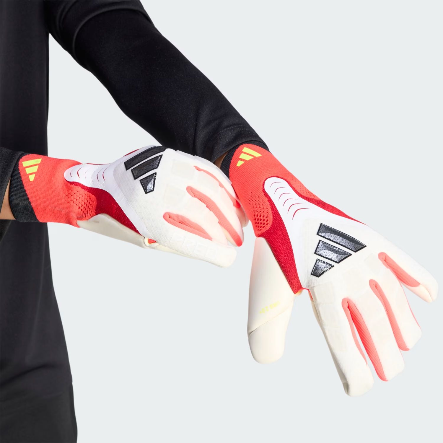 PREDATOR PRO GK GLOVES (WHITE/RED/BLACK)