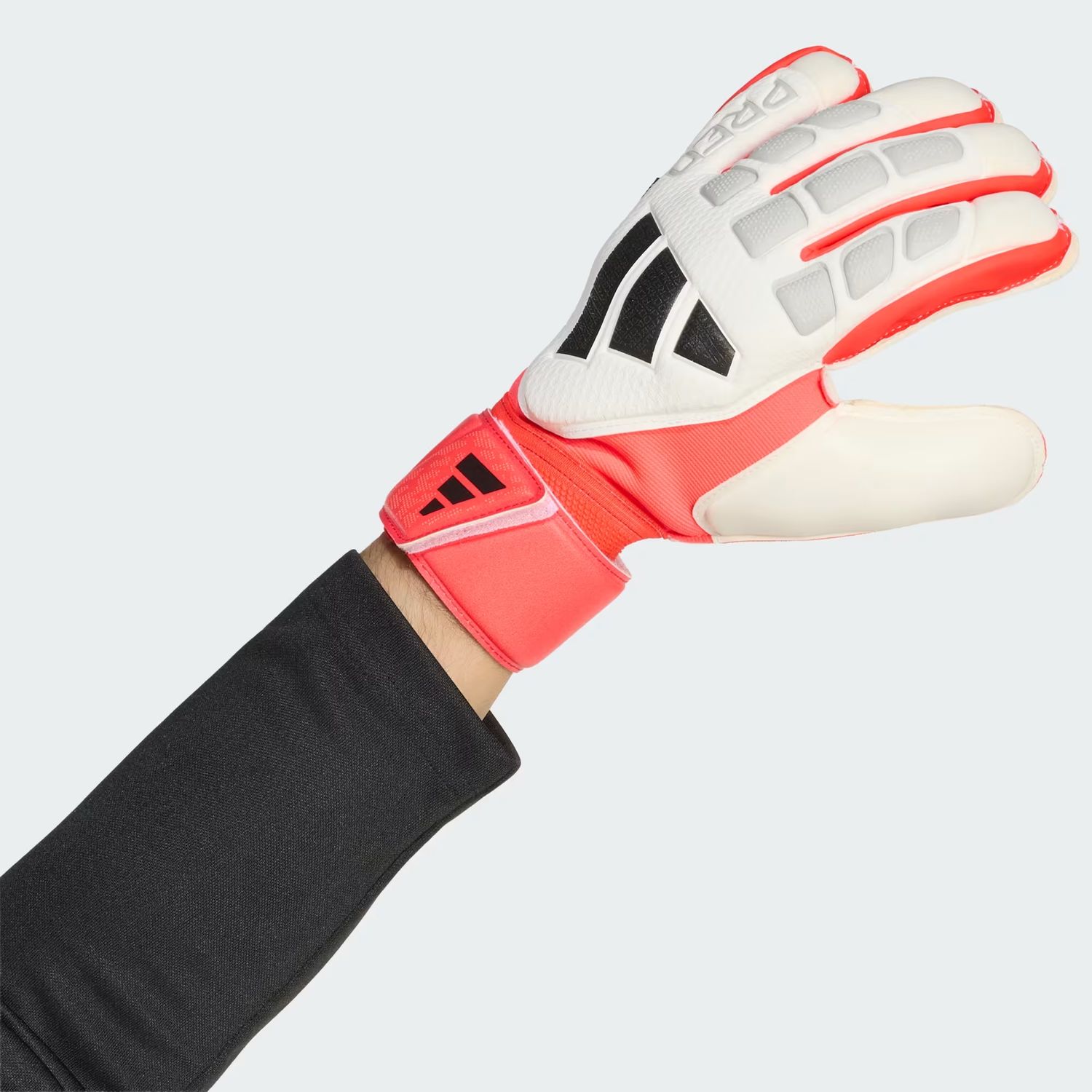 PREDATOR MATCH FS GLOVES (WHITE/RED/BLACK)