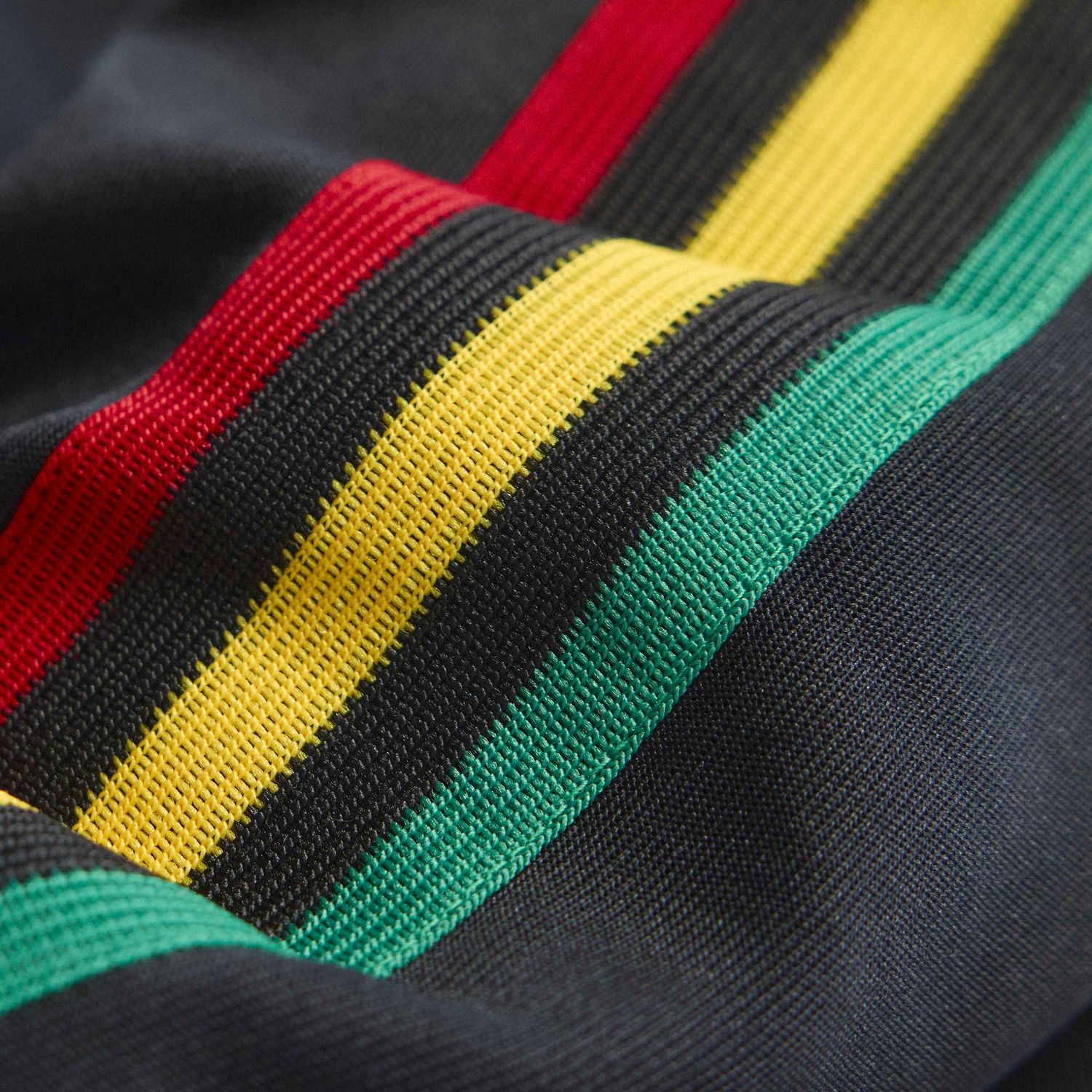 JAMAICA X BOB MARLEY ORIGINALS TRACK JACKET (BLACK)