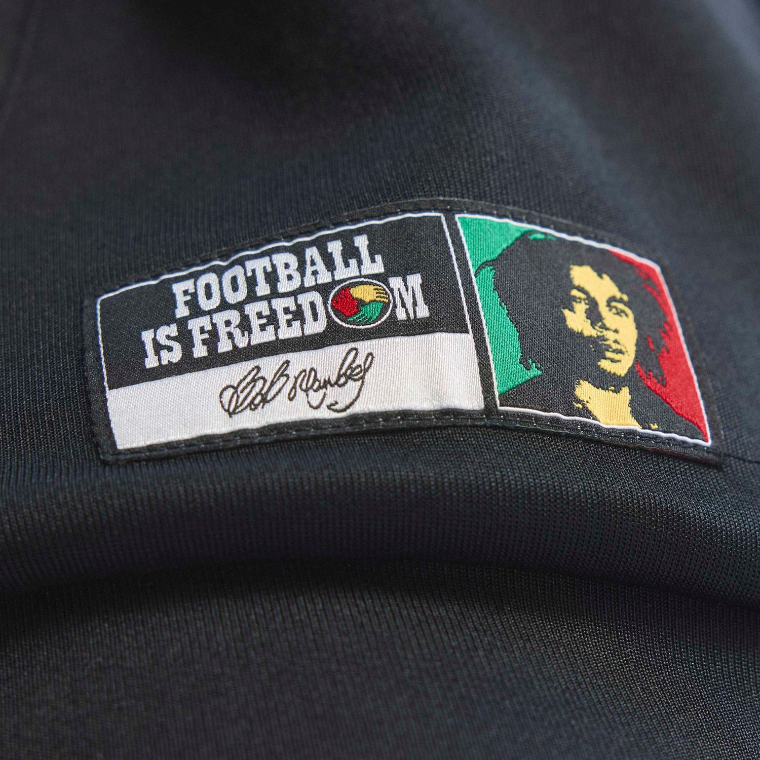 JAMAICA X BOB MARLEY ORIGINALS TRACK JACKET (BLACK)