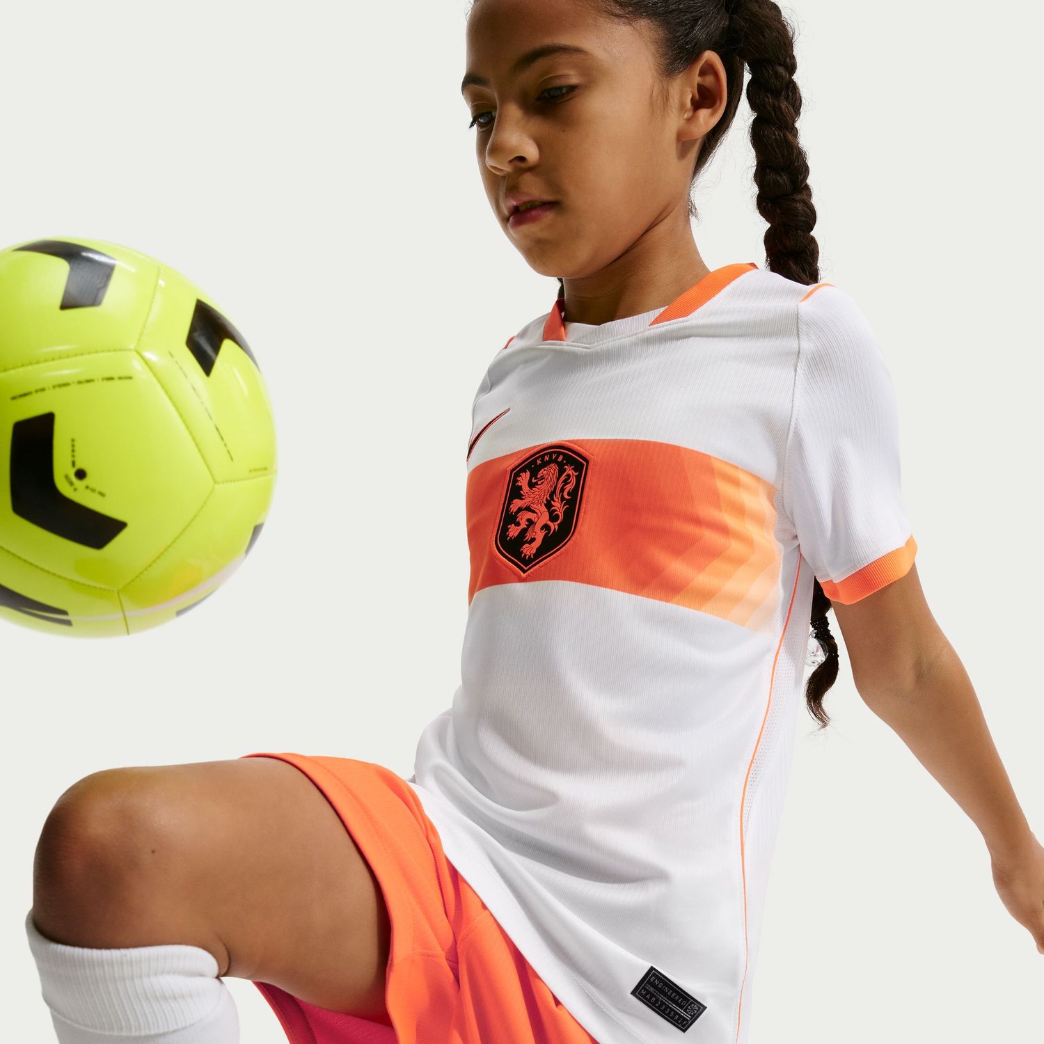 NETHERLANDS 2026 AWAY JERSEY YOUTH (WHITE/ORANGE)