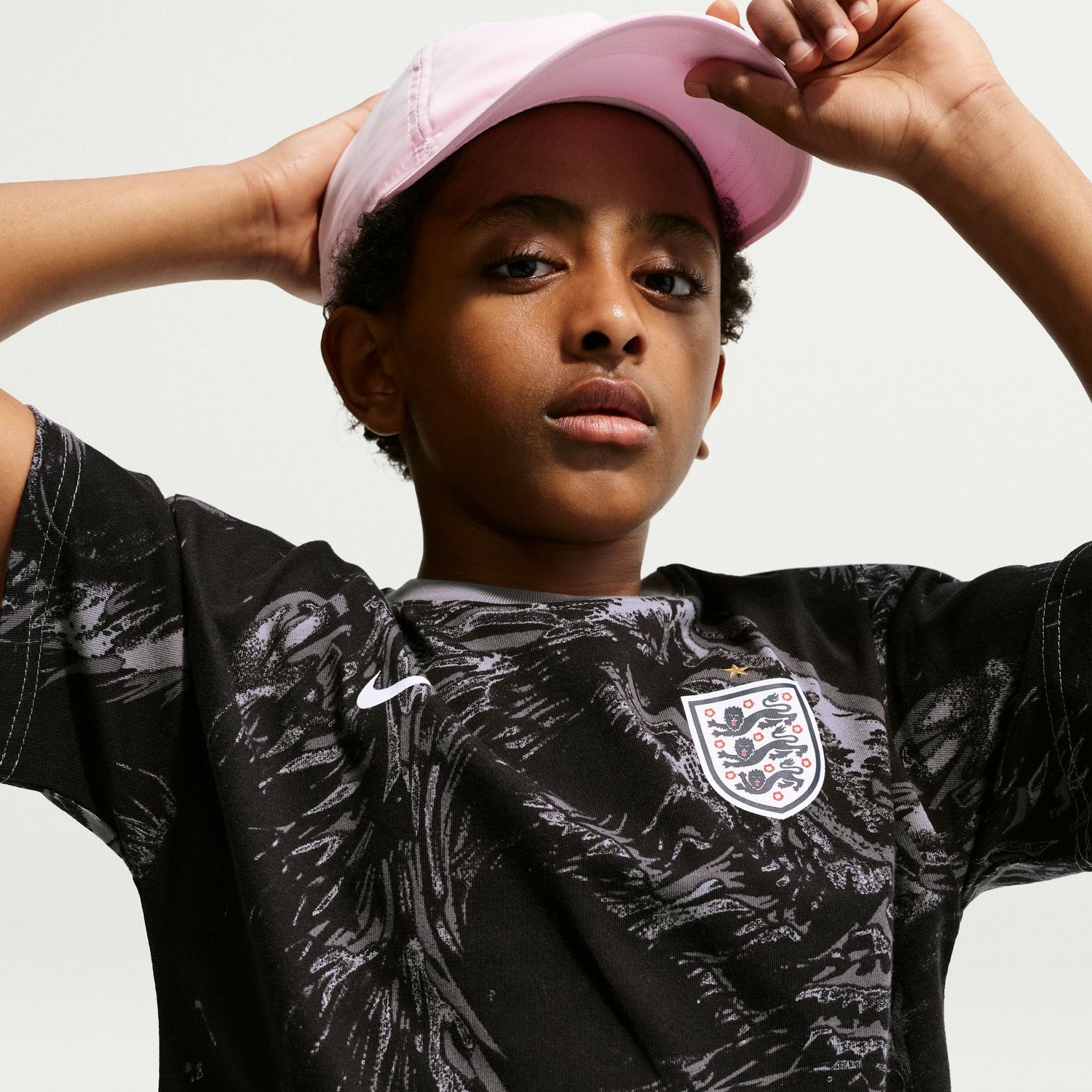 ENGLAND 2026 AWAY TEE YOUTH (BLACK/GRAY)