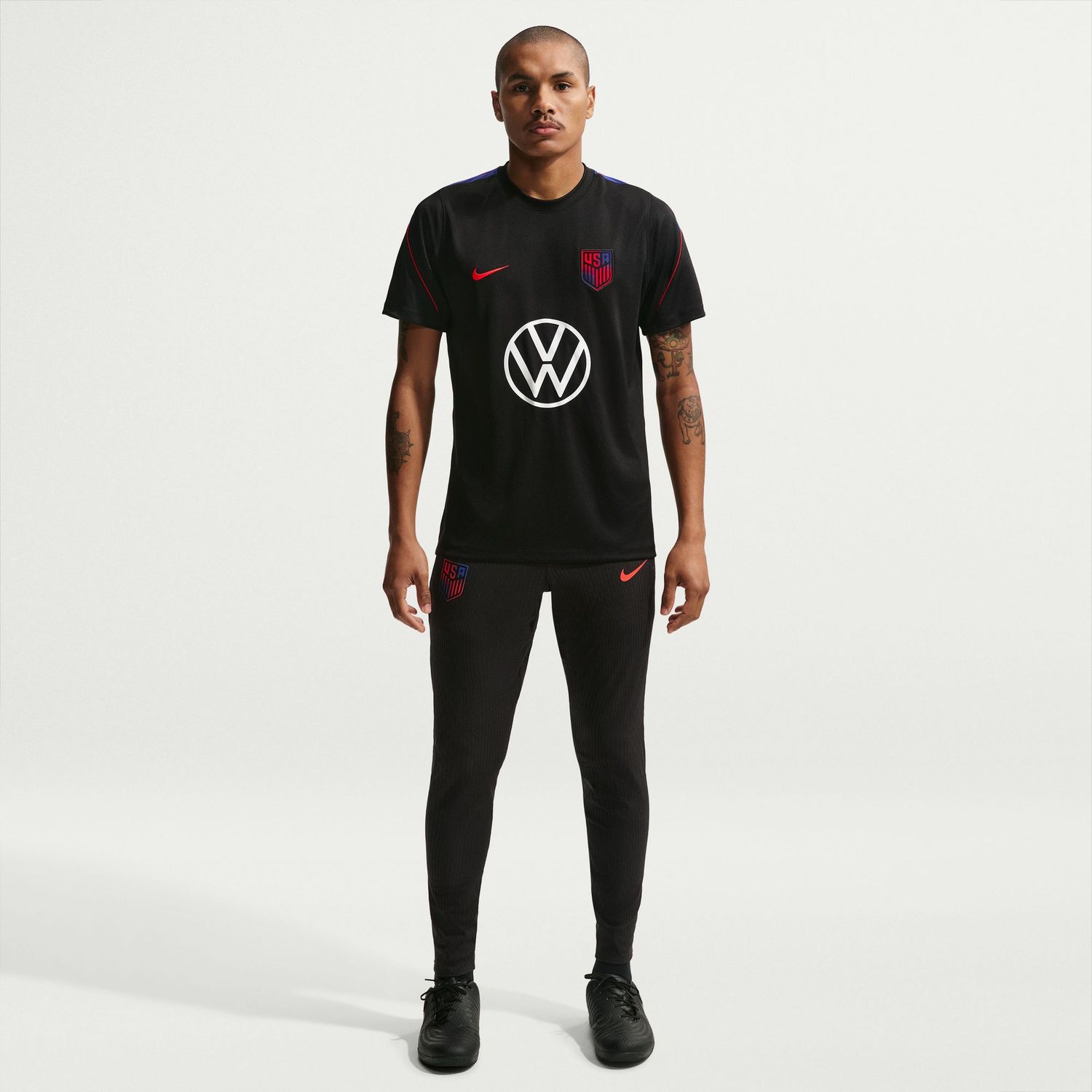 USA 2026 STRIKE TRAINING JERSEY (BLACK)