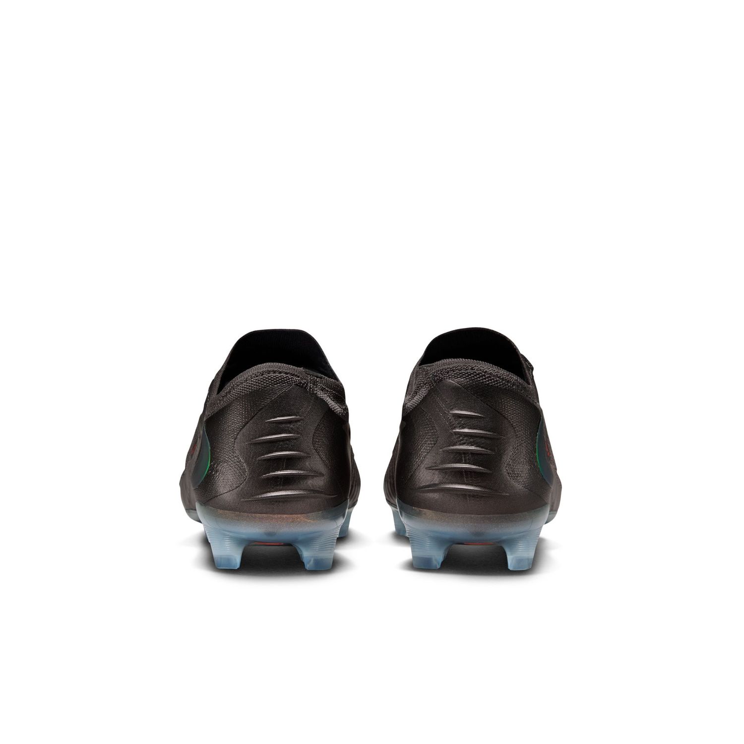 PHANTOM 6 LOW ELITE LV8 FG (ASH/GOLD AMBER)