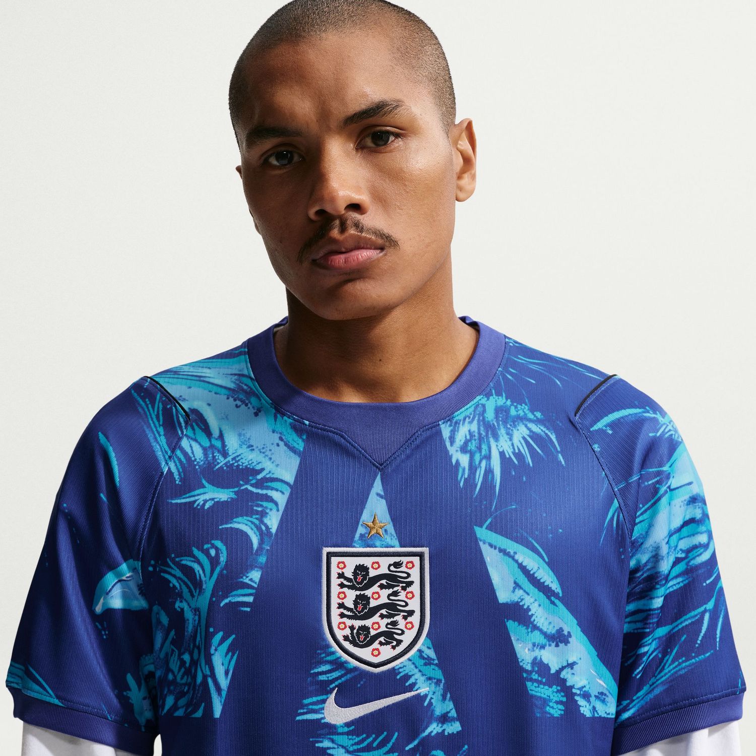 ENGLAND 2026 GOALKEEPER JERSEY (BLUE)