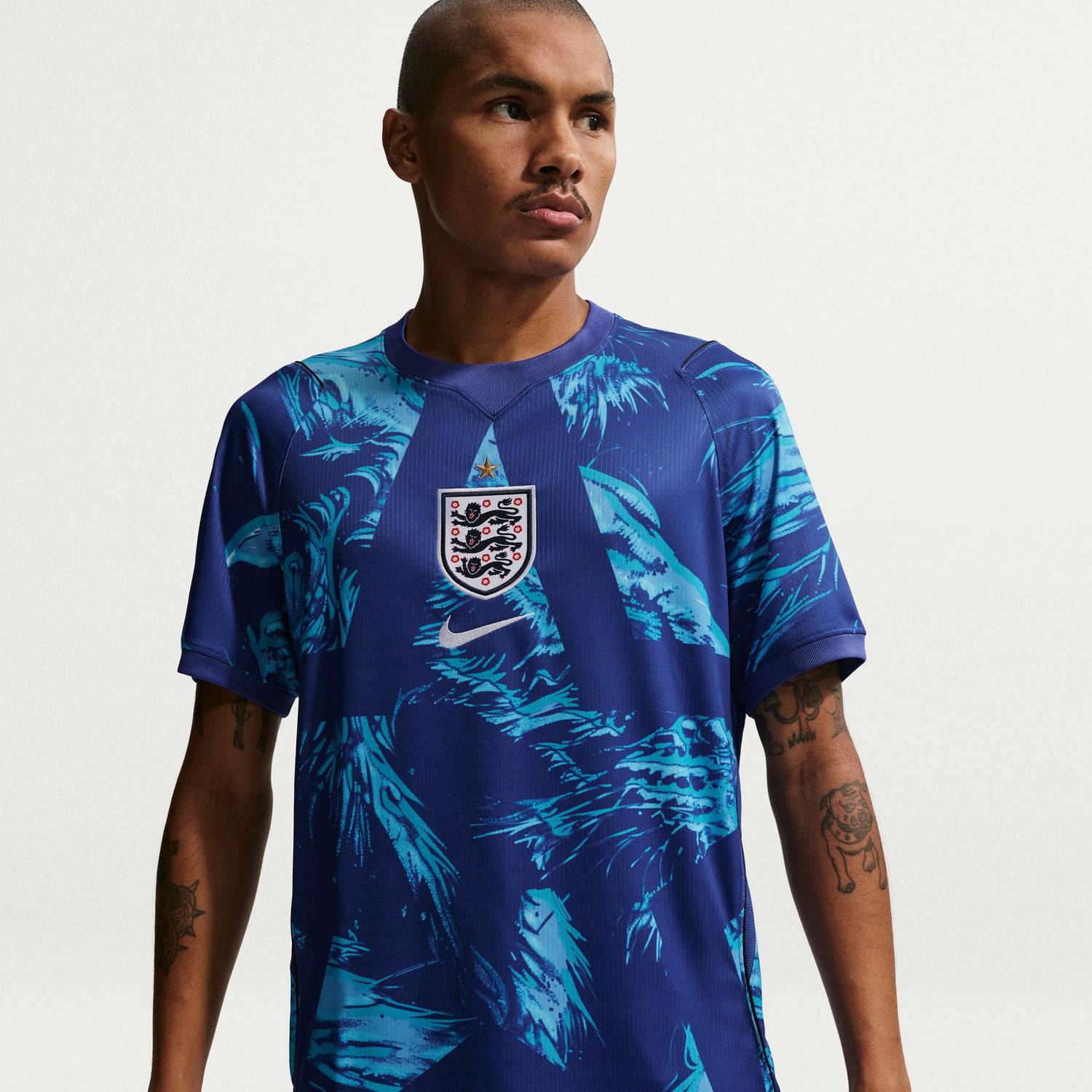 ENGLAND 2026 GOALKEEPER JERSEY (BLUE)