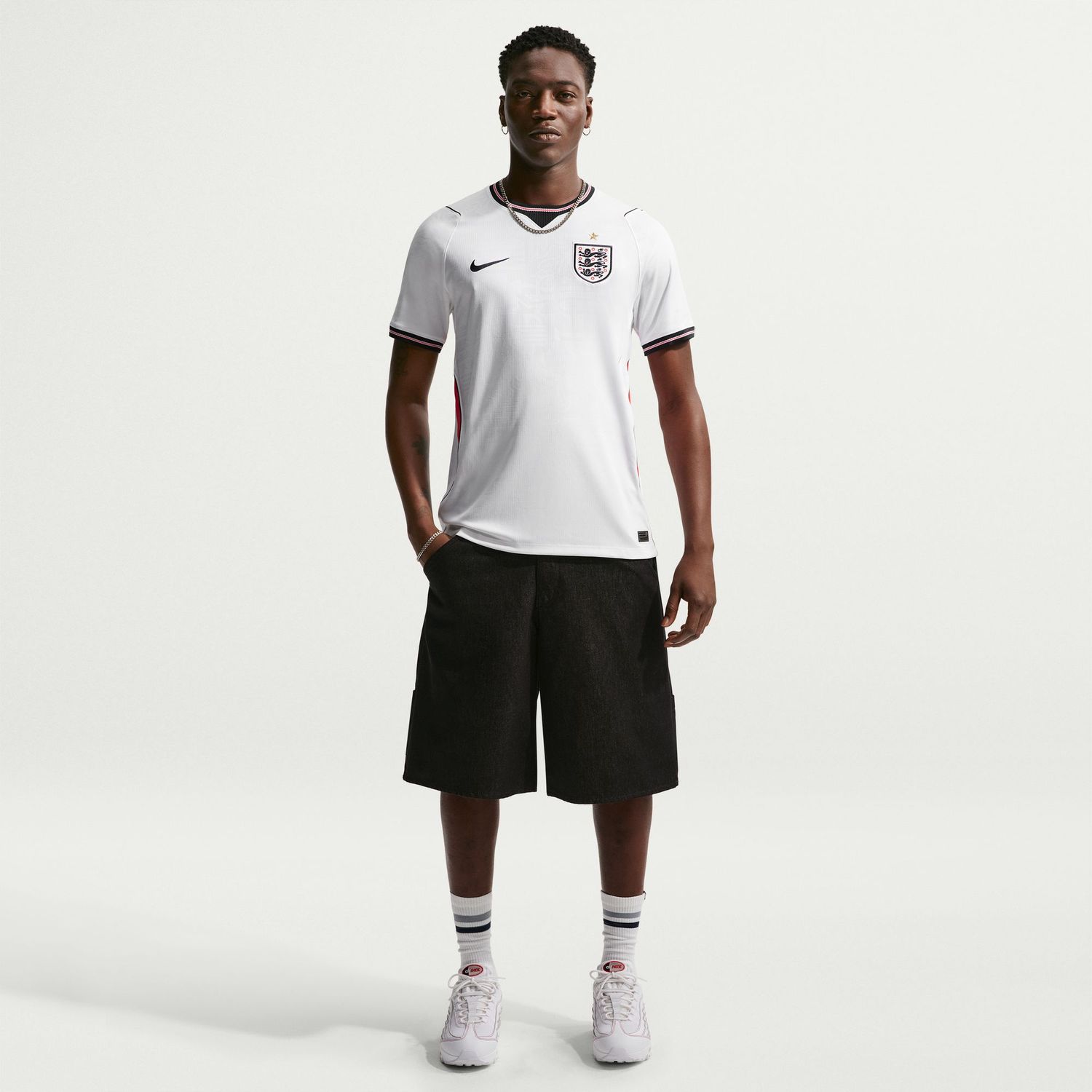 ENGLAND 2026 HOME JERSEY (WHITE)