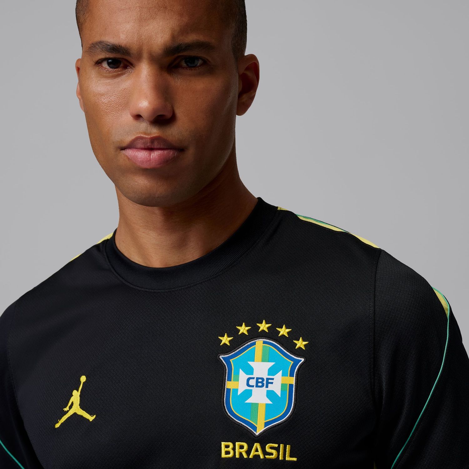BRAZIL 2026 JORDAN STRIKE TRAINING JERSEY (BLACK)