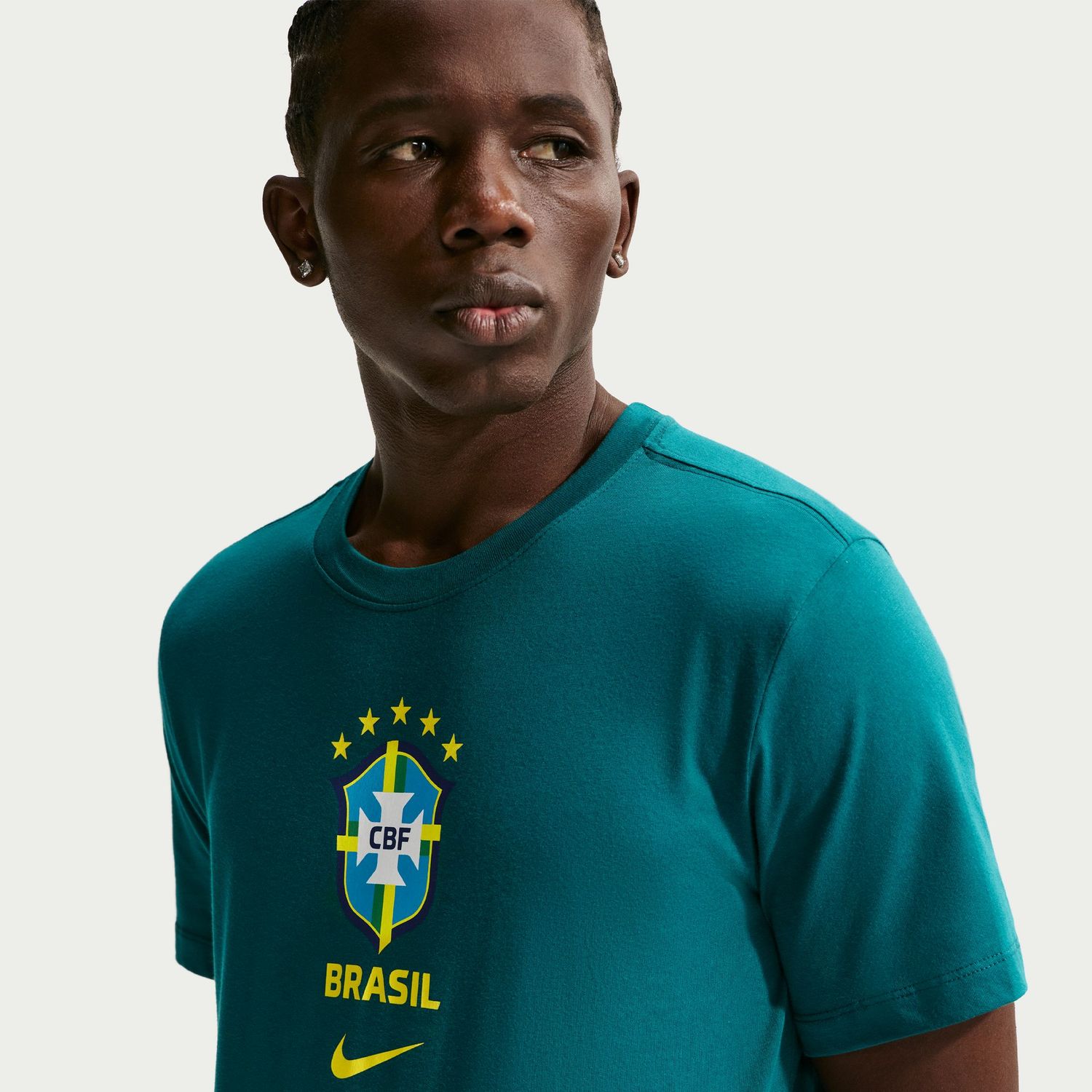 BRAZIL 2026 CREST TEE (DARK GREEN)