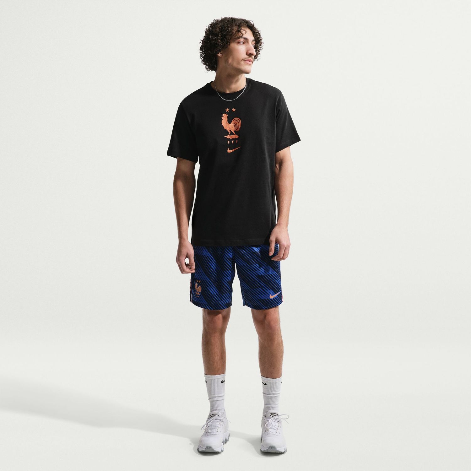 FRANCE 2026 CREST TEE (BLACK)
