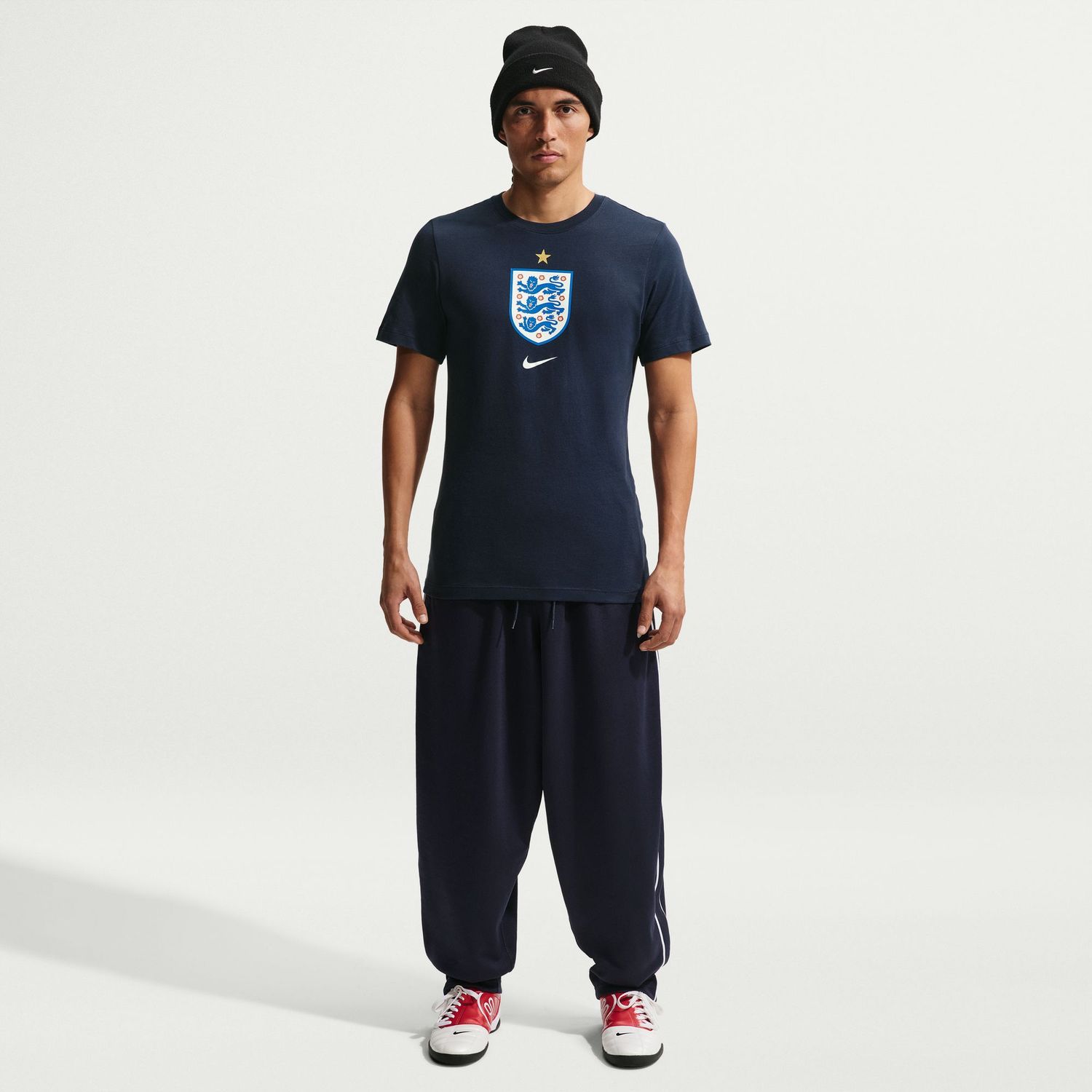 ENGLAND 2026 CREST TEE (NAVY)