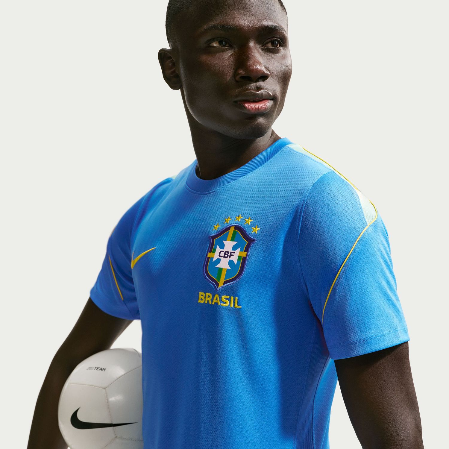 BRAZIL 2026 STRIKE TRAINING JERSEY (BLUE)