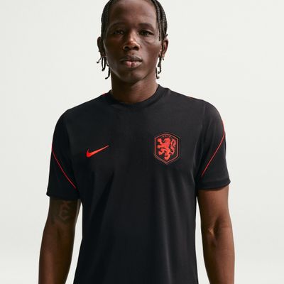 NETHERLANDS 2026 STRIKE TRAINING JERSEY (BLACK)