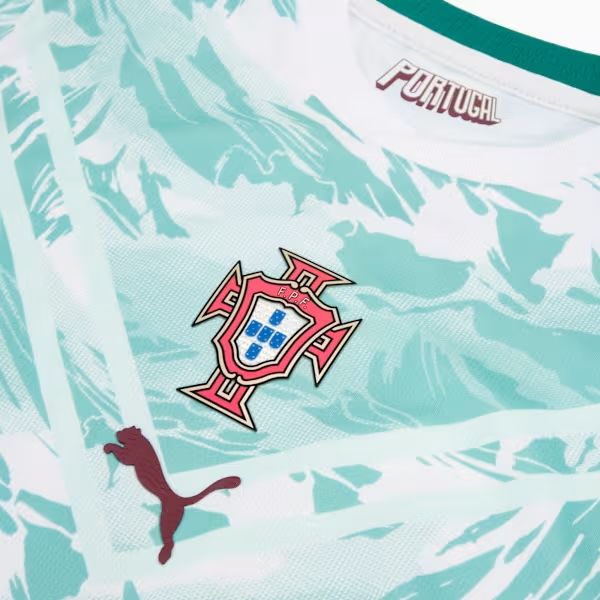 RONALDO PORTUGAL 2026 AWAY JERSEY YOUTH (WHITE/GREEN)