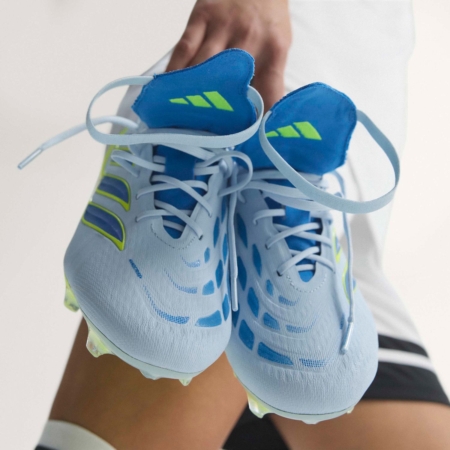 PREDATOR ELITE FT FG (SKY/BLUE/YELLOW)