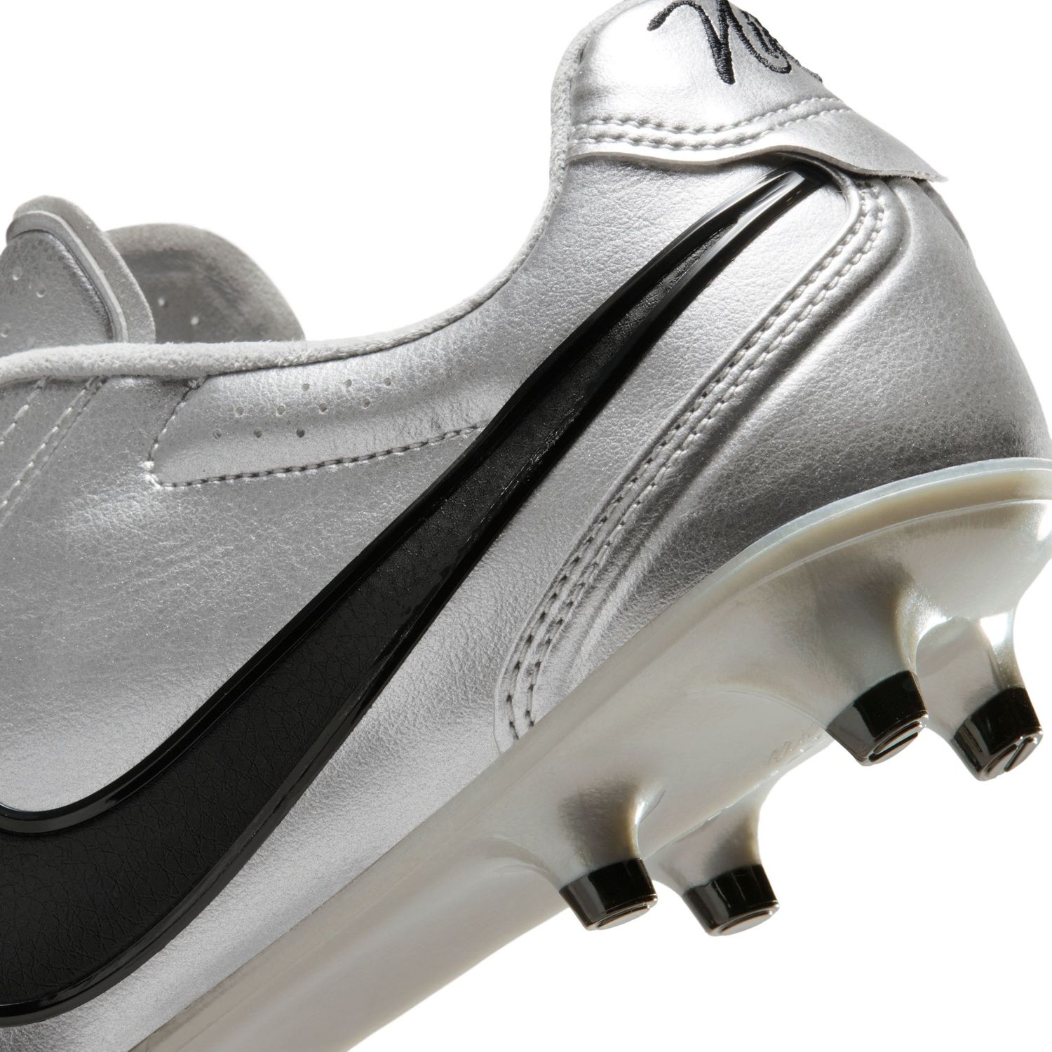 TIEMPO LIGERA PRO FG (SILVER)