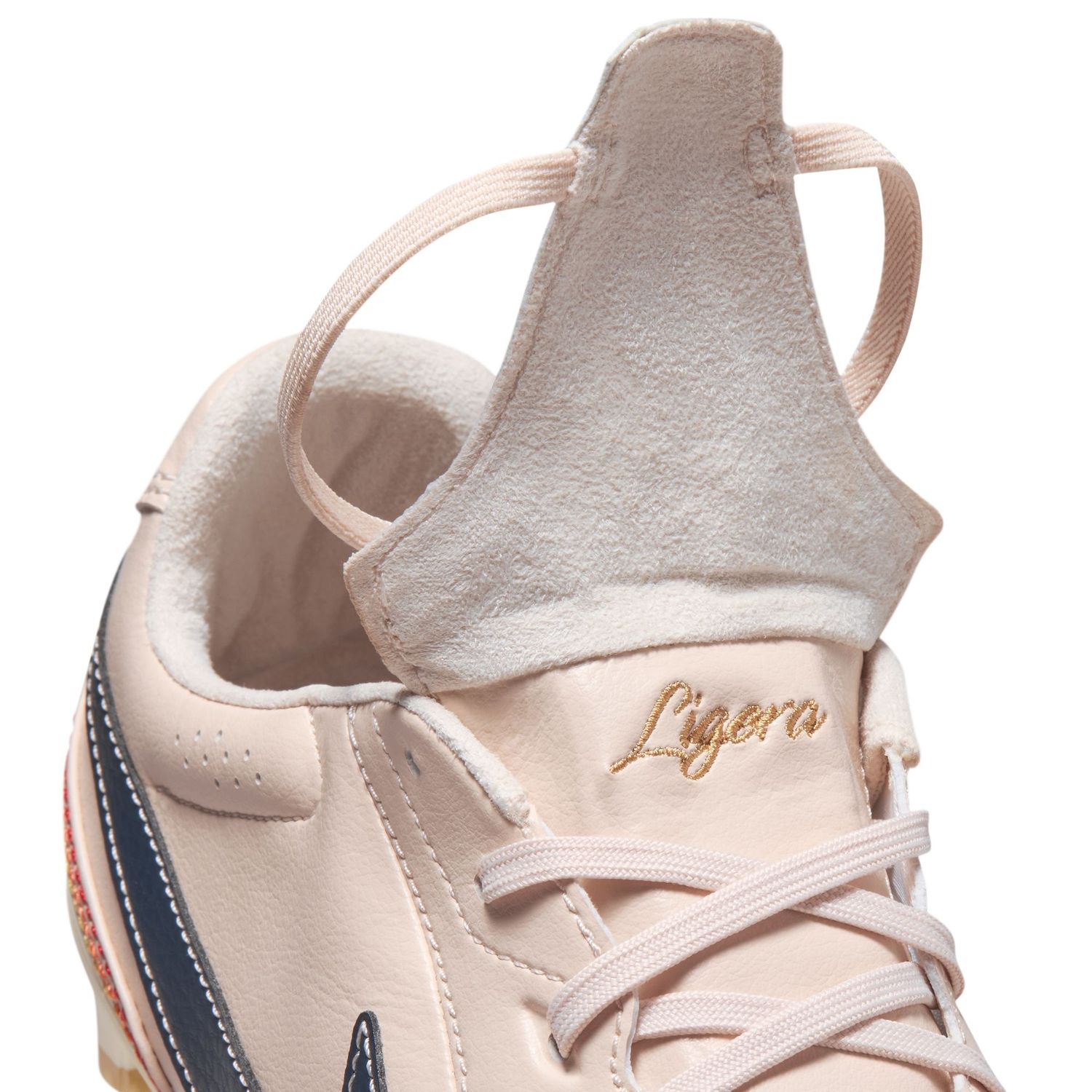 TIEMPO LIGERA PRO FG FT (PEARL WHITE/OBSIDIAN)
