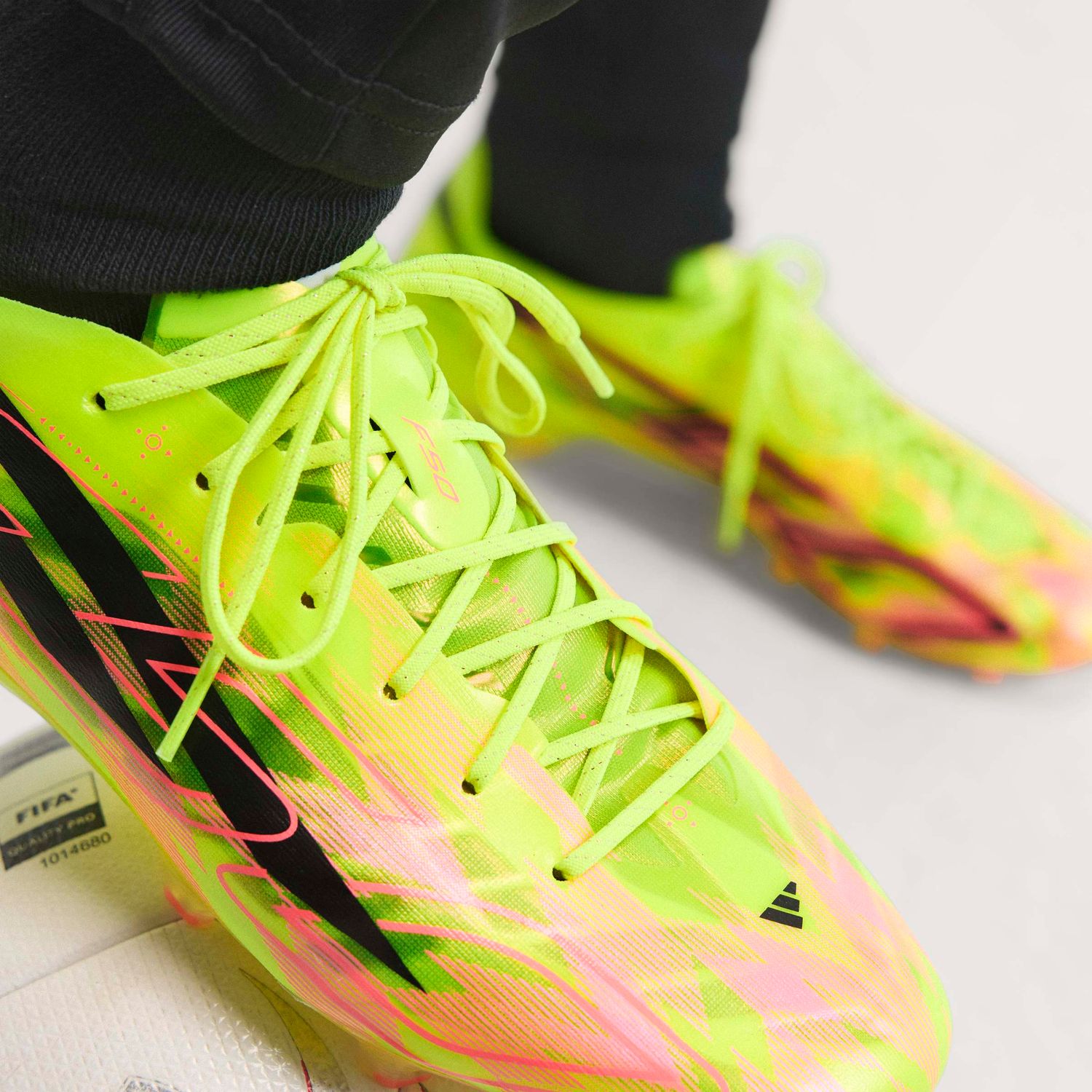 F50 HYPERFAST EVO FG (YELLOW/BLACK/SOLAR TURBO)