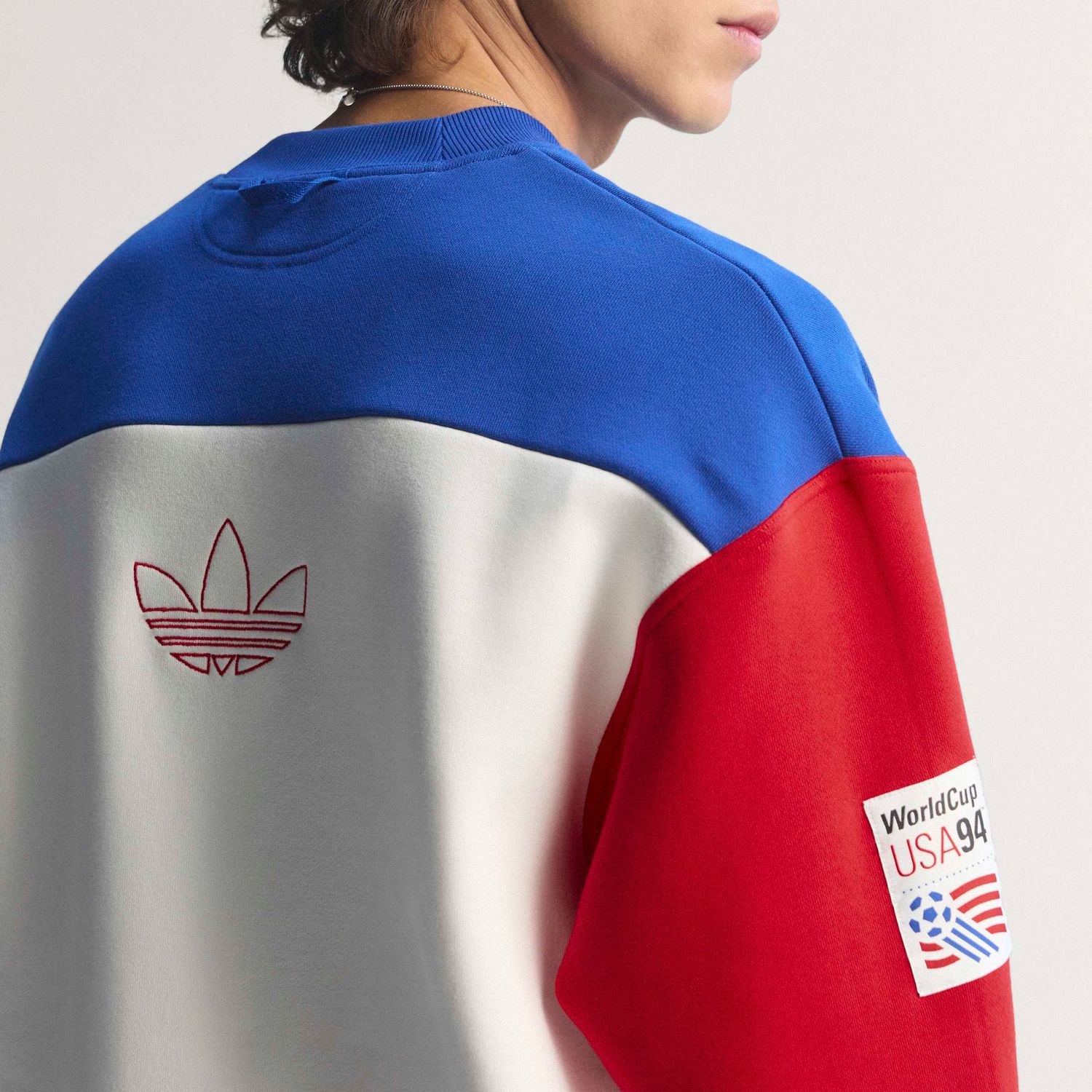 USA 94 GRAPHIC SWEATSHIRT (BLUE/WHITE)