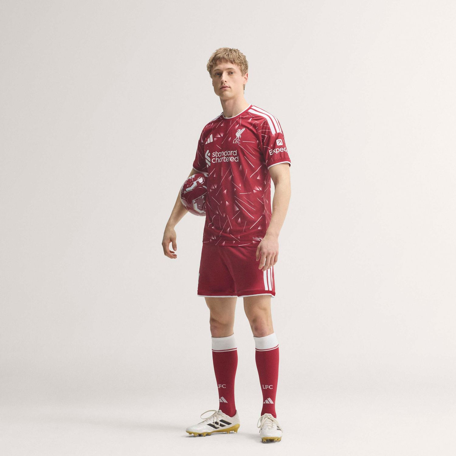 LIVERPOOL 26/27 AUTHENTIC HOME JERSEY (RED)