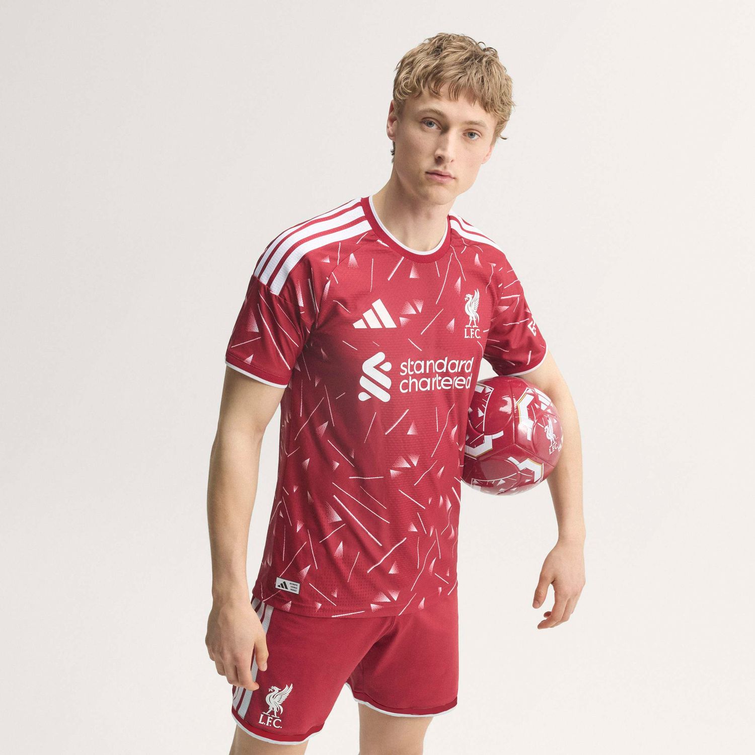LIVERPOOL 26/27 AUTHENTIC HOME JERSEY (RED)