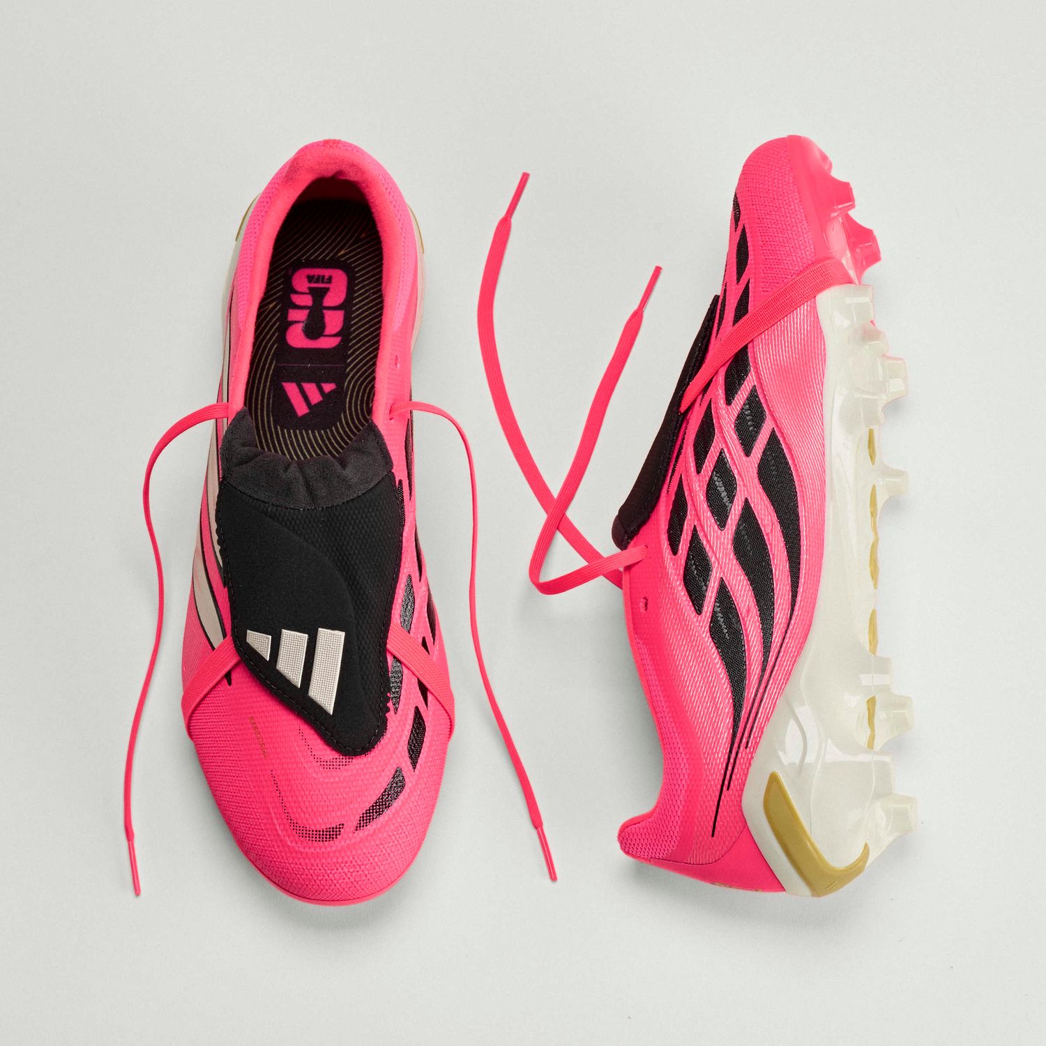 PREDATOR LEAGUE FT FG (SOLAR TURBO/CHROME/BLACK)