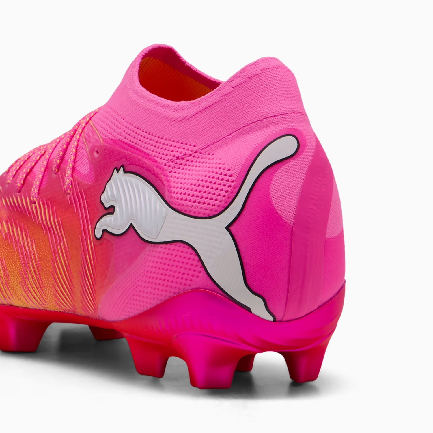 FUTURE 9 ULTIMATE FG (BLUE/PINK/ORANGE)