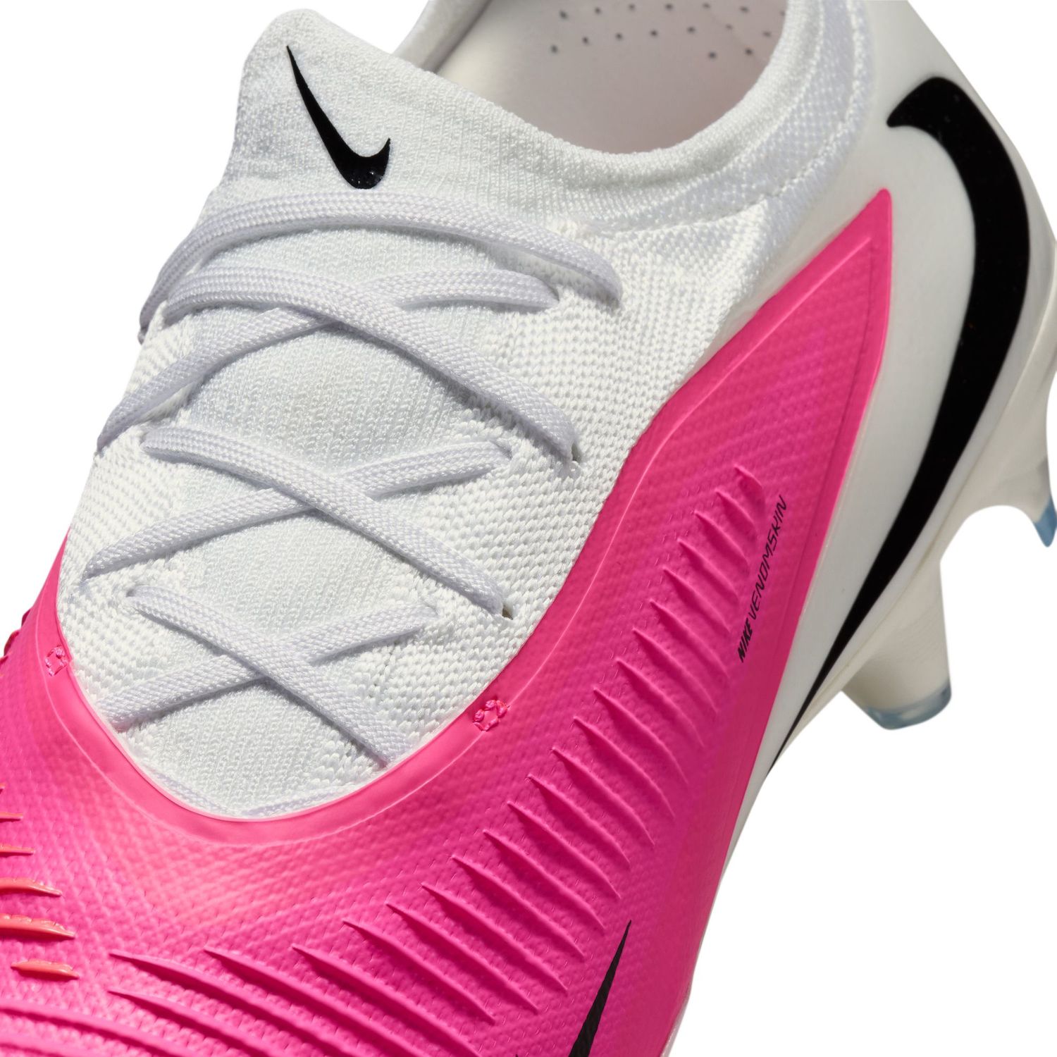 PHANTOM 6 LOW PRO FG (PINK/WHITE/BLACK)