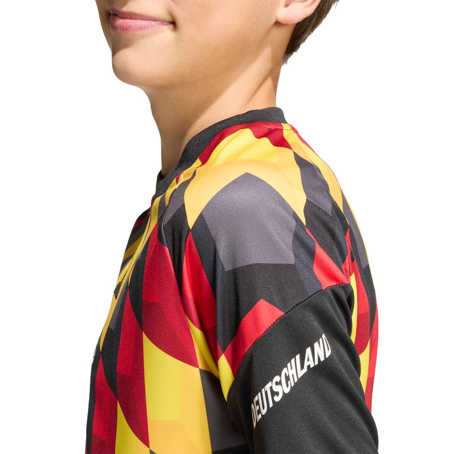 GERMANY 2026 PREMATCH JERSEY YOUTH (BLACK/YELLOW)