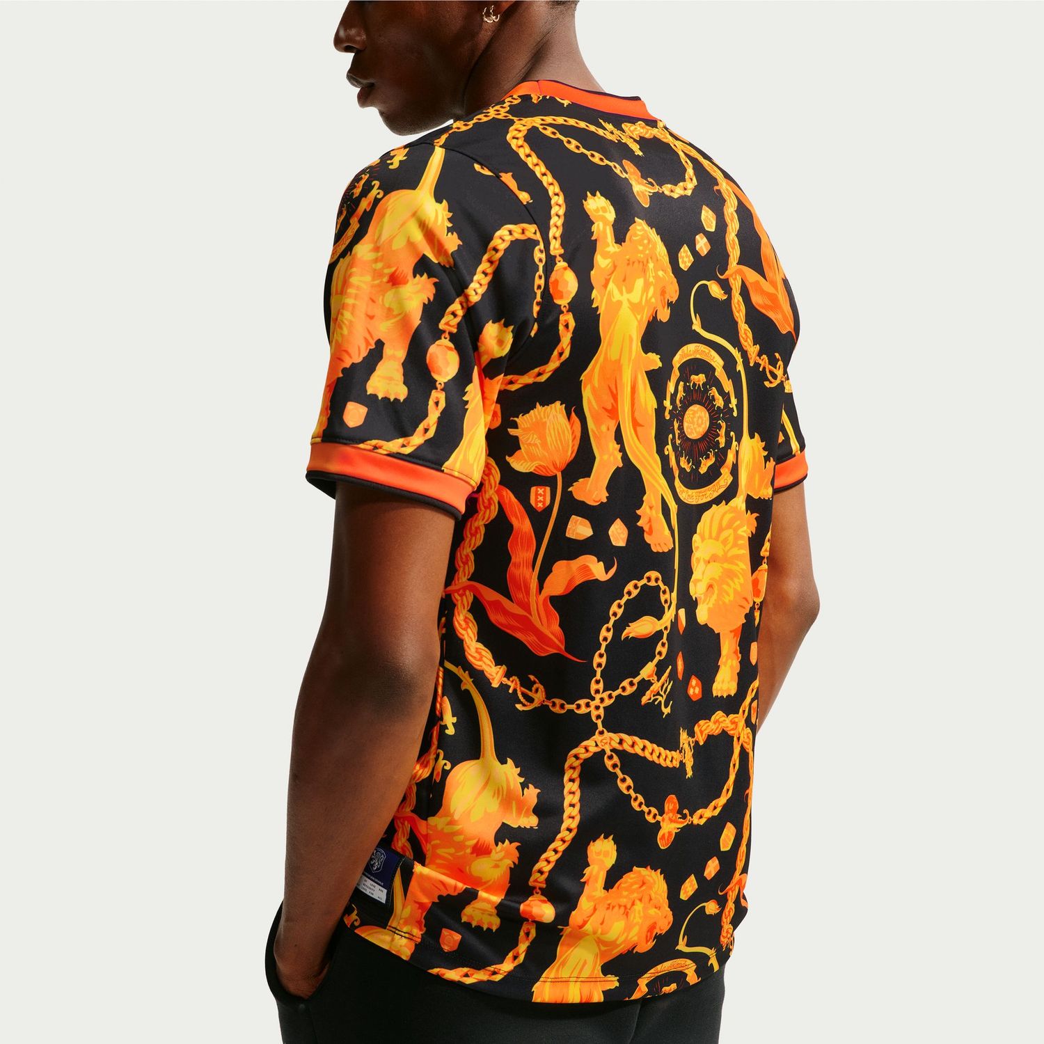 NETHERLANDS X PATTA 2026 ACADEMY SS JERSEY (BLACK/ORANGE)