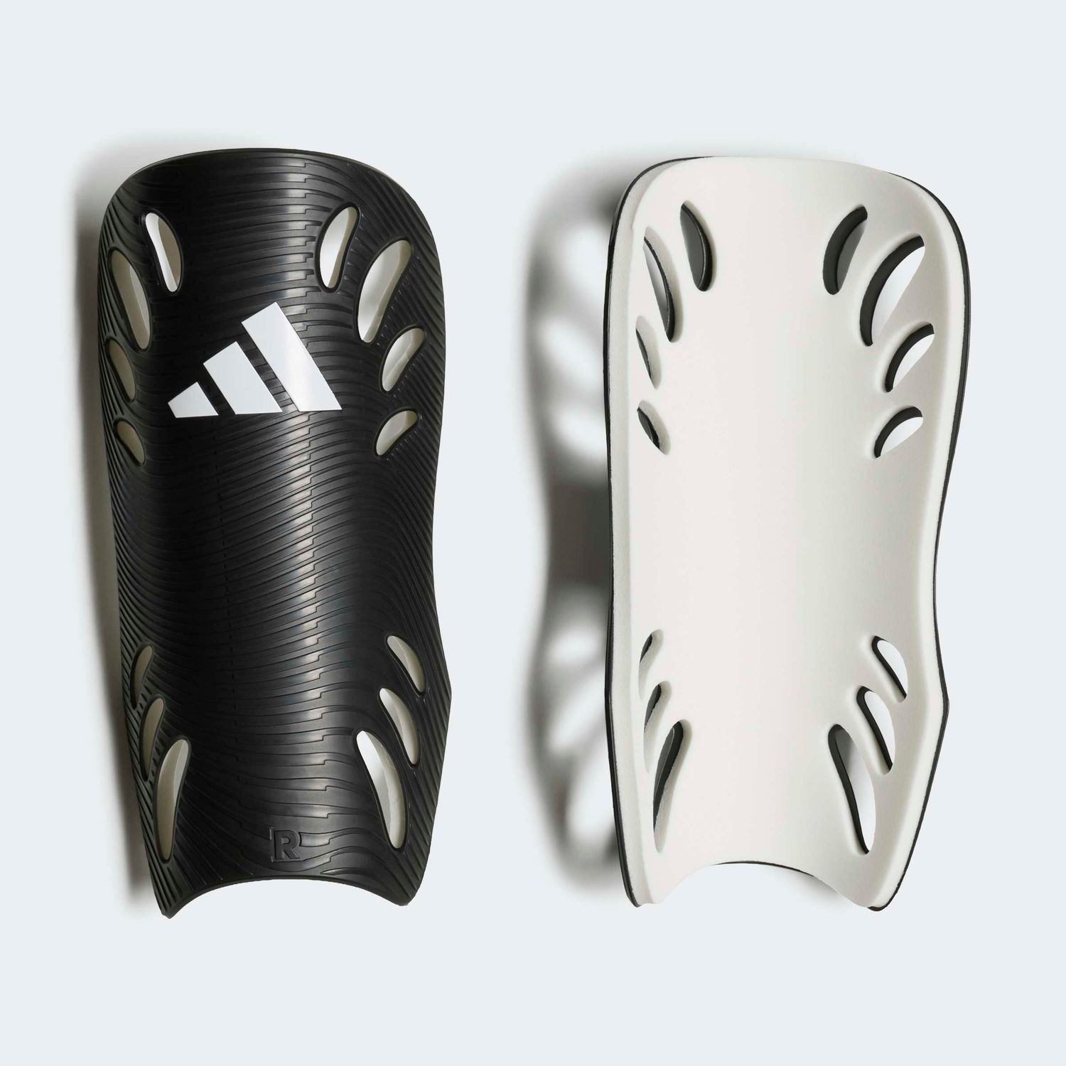 ADIFLEX SHIN GUARD (BLACK)