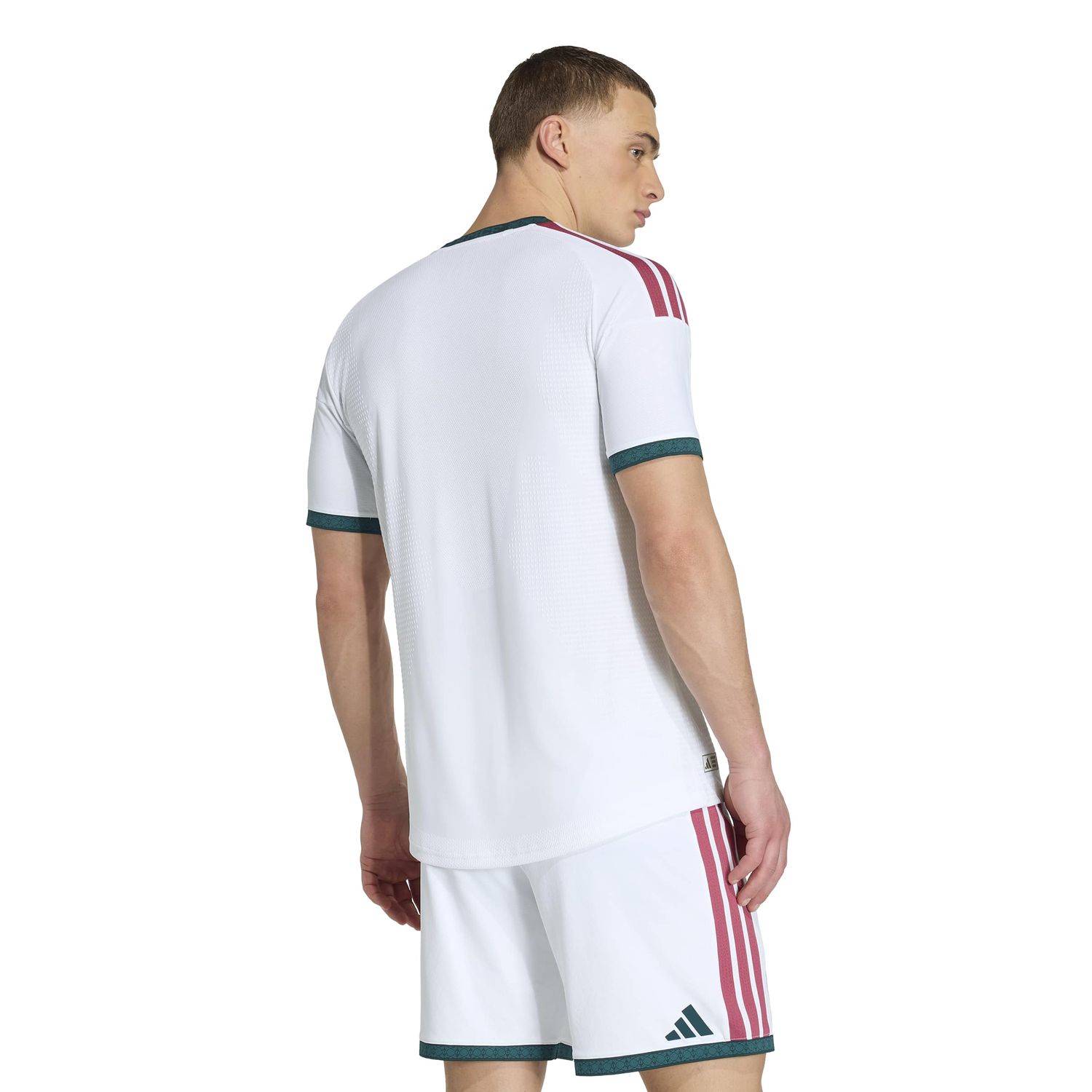 REAL MADRID 26/27 AUTHENTIC HOME JERSEY (WHITE/PINK)
