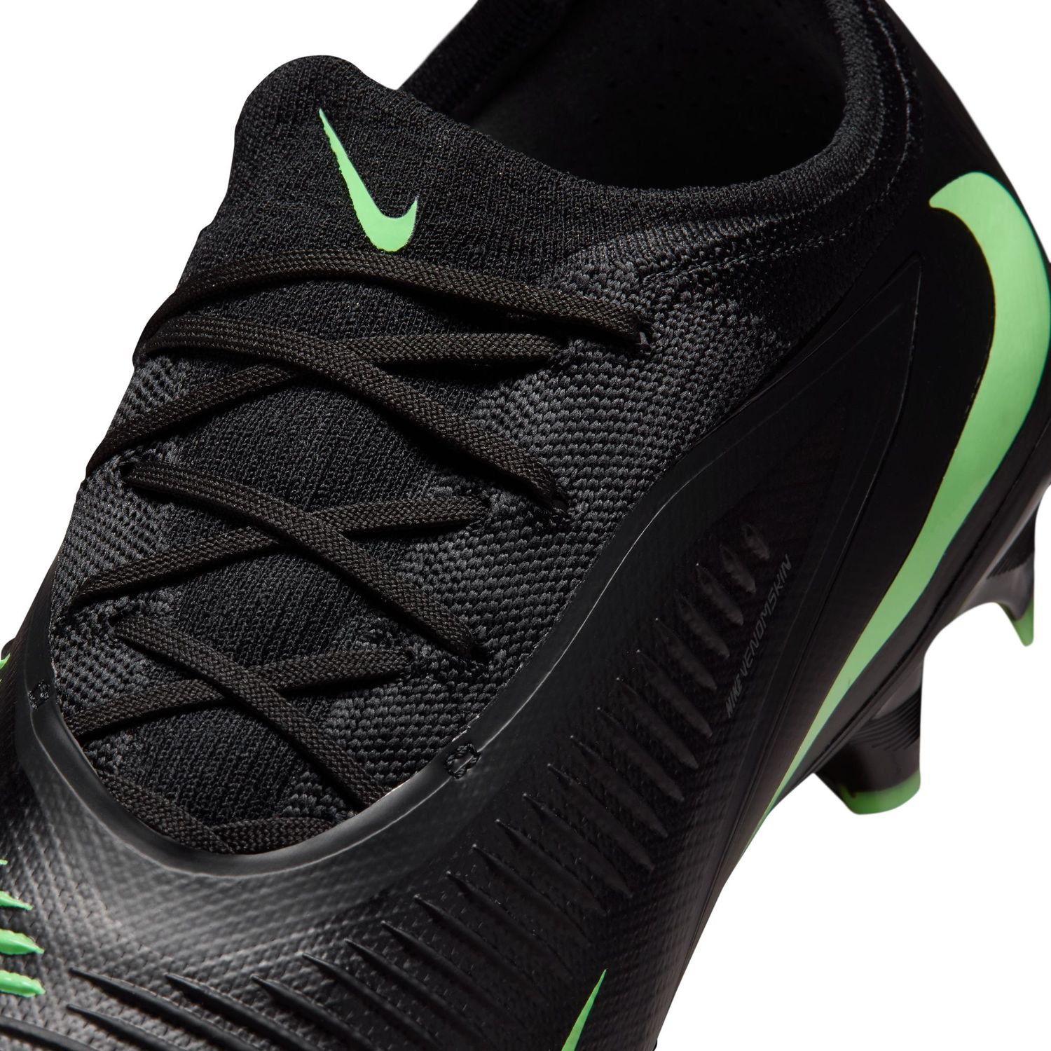 PHANTOM 6 LOW PRO FG (BLACK/GREEN)