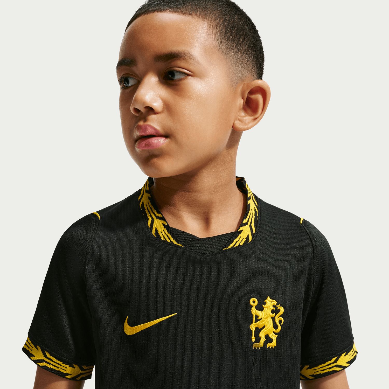 CHELSEA 26/27 AWAY JERSEY YOUTH (BLACK/YELLOW)