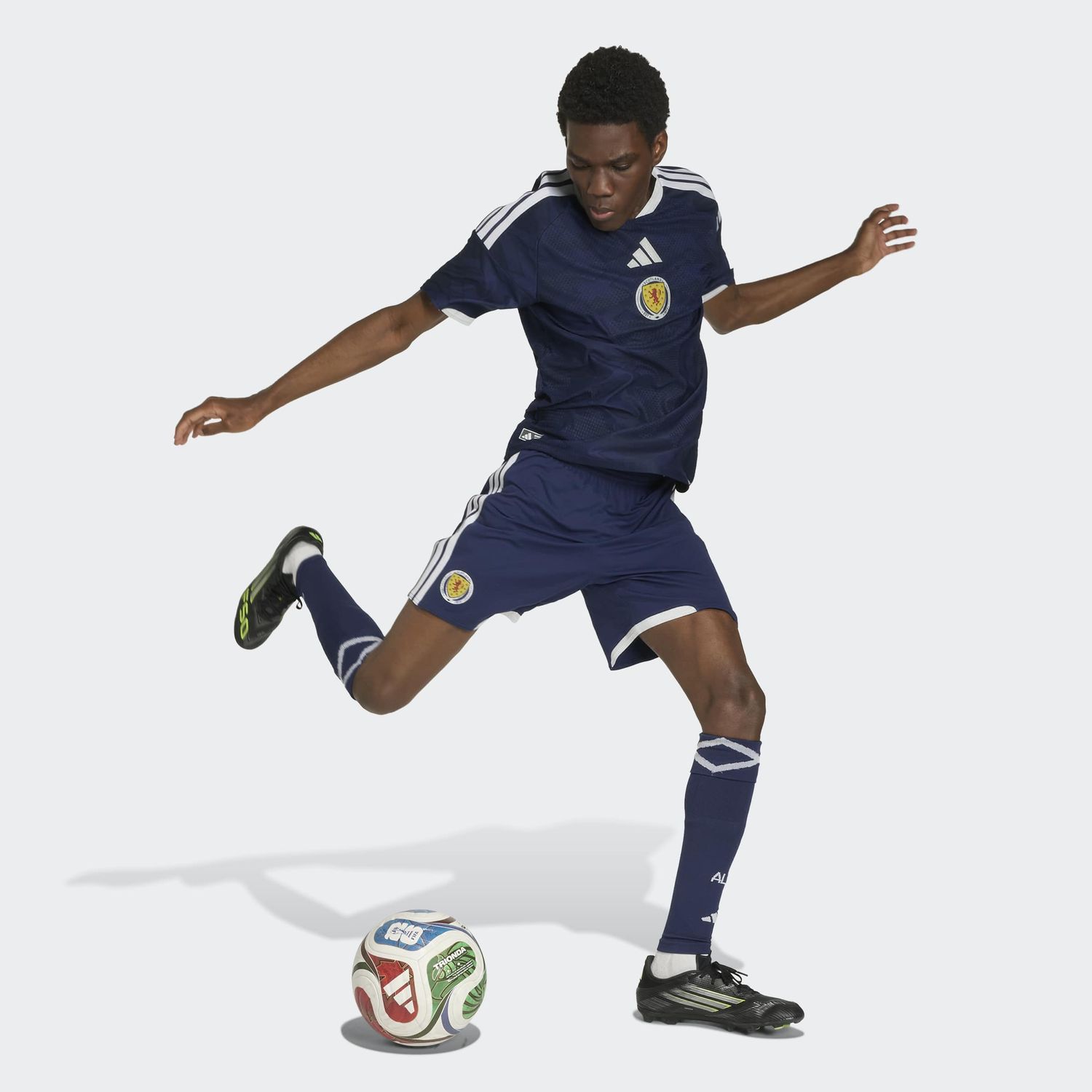 SCOTLAND 2026 AUTHENTIC HOME JERSEY (NAVY)